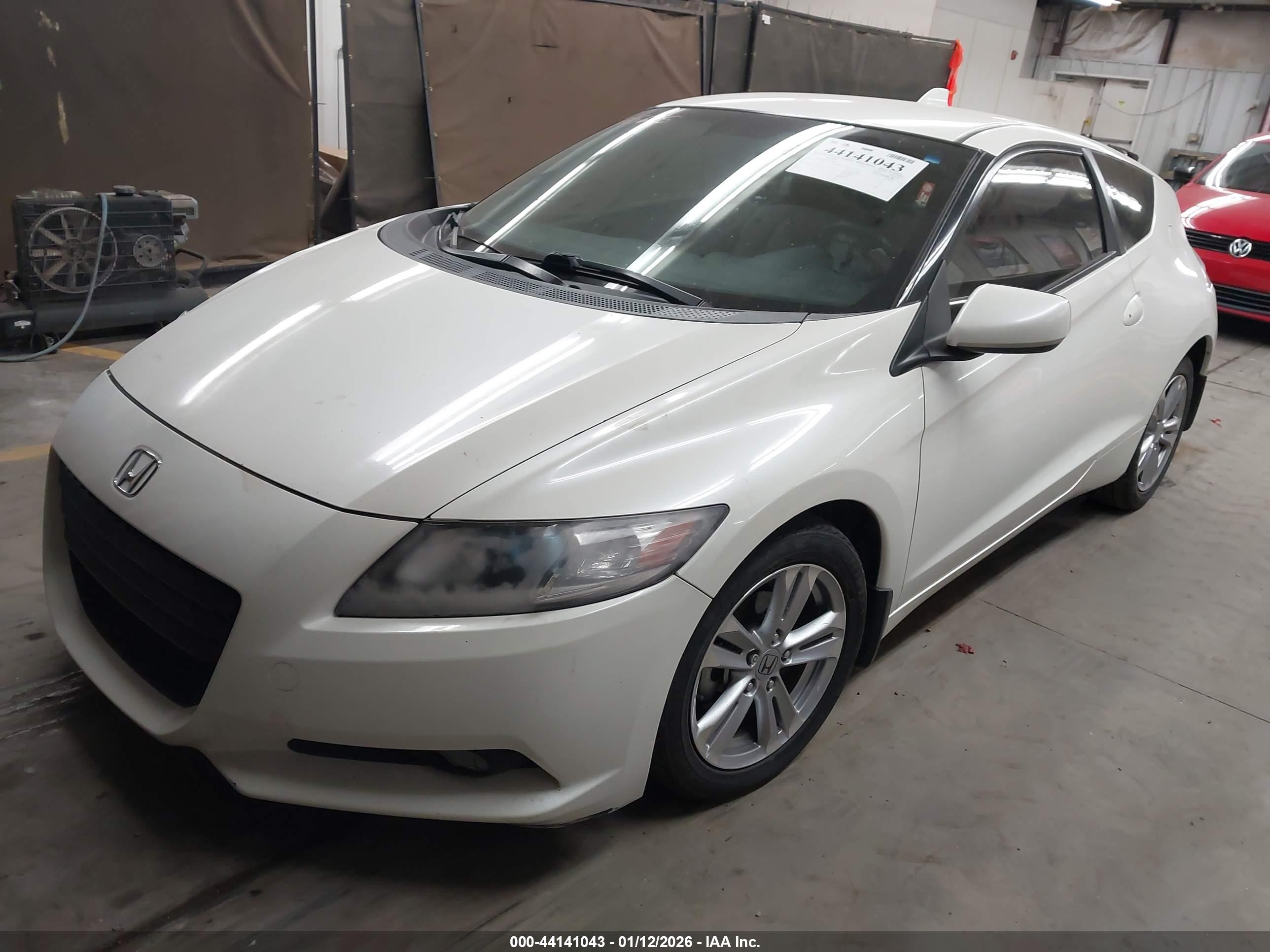 HONDA CR-Z image 2