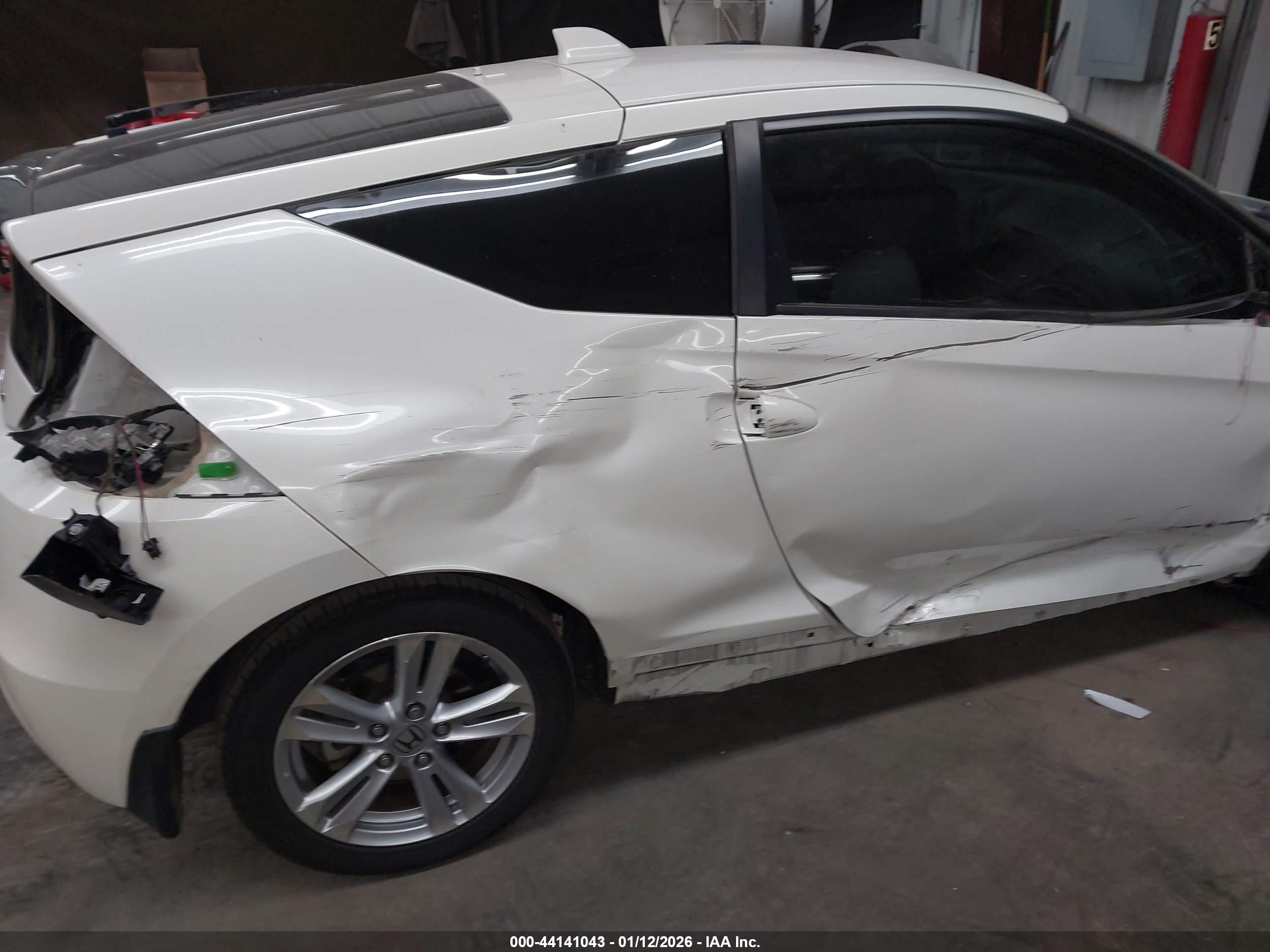 HONDA CR-Z image 6