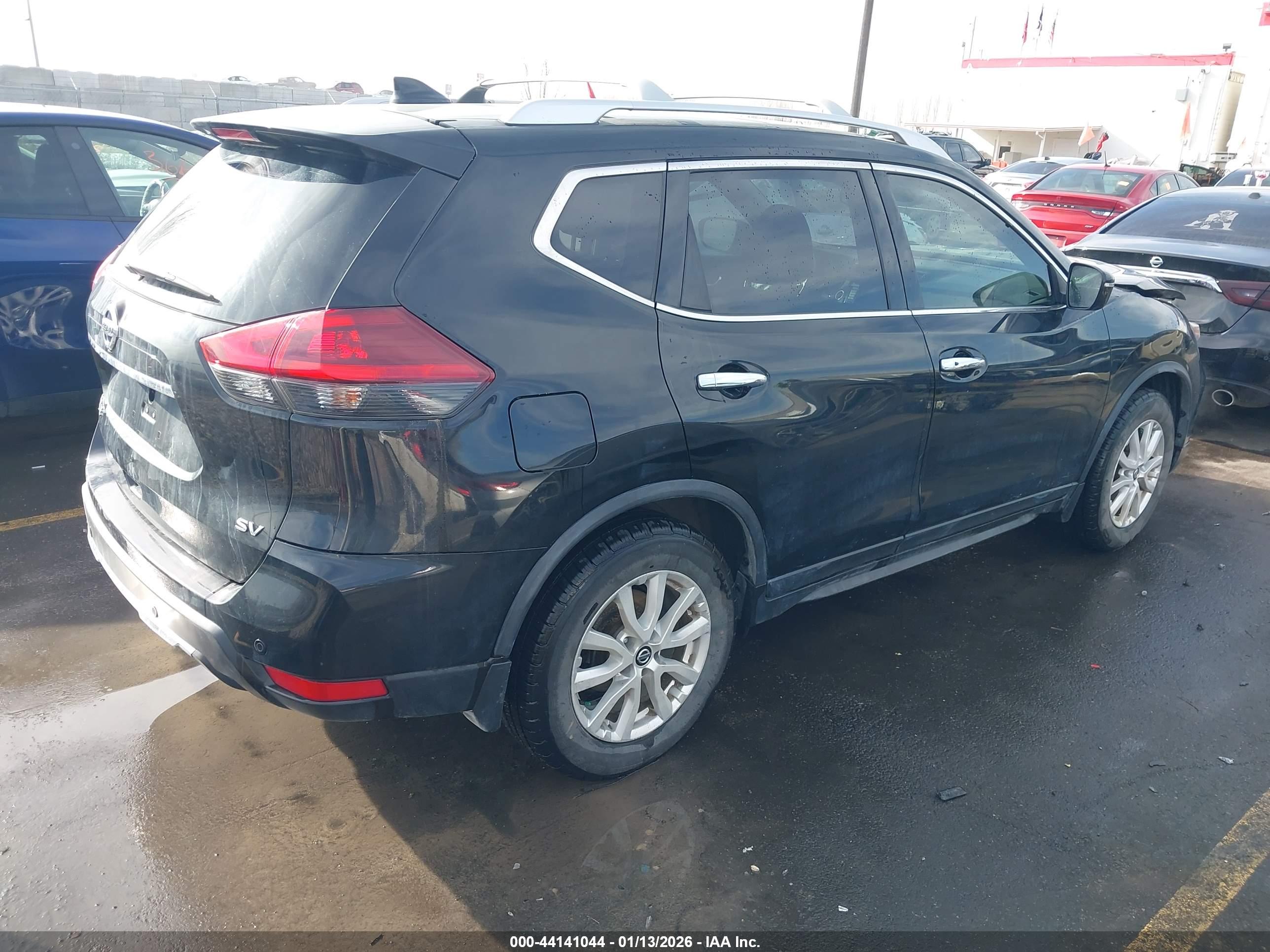 NISSAN ROGUE image 4
