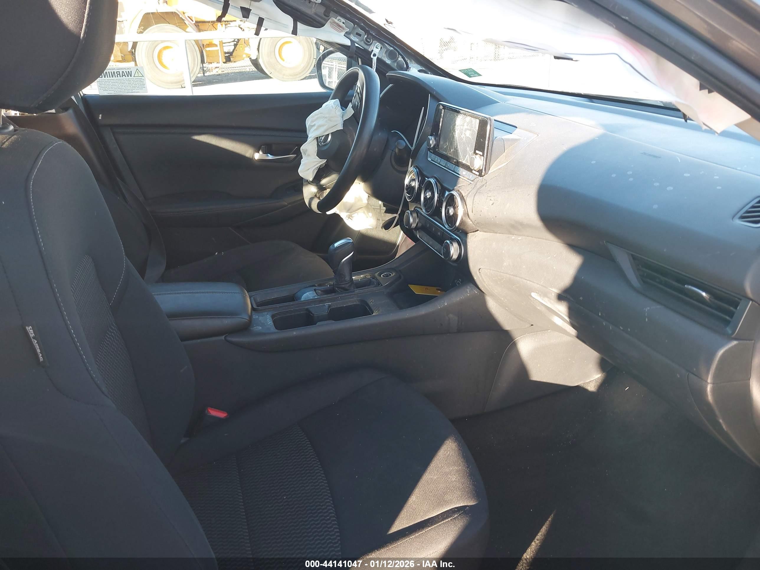 NISSAN SENTRA image 5