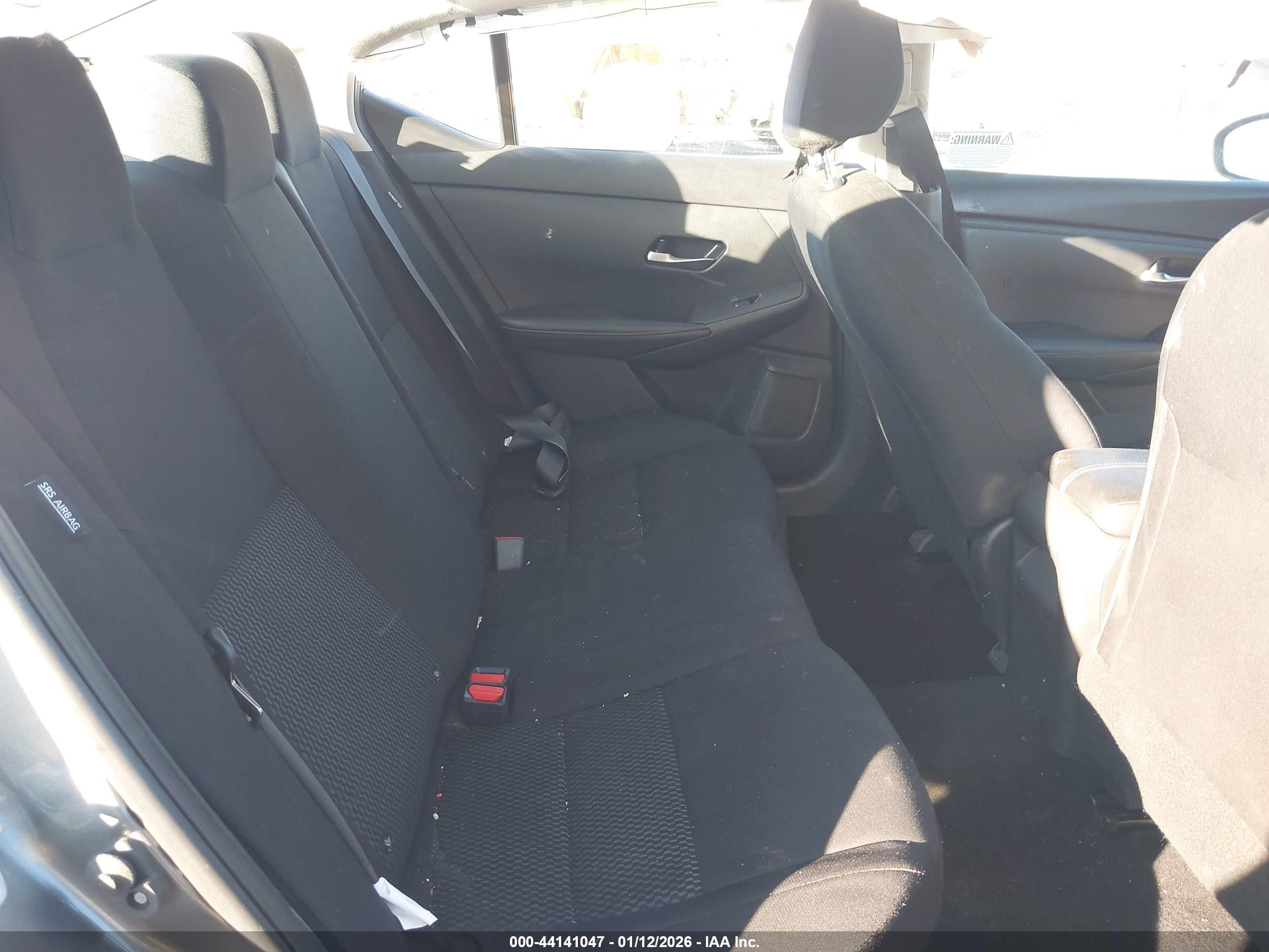 NISSAN SENTRA image 8