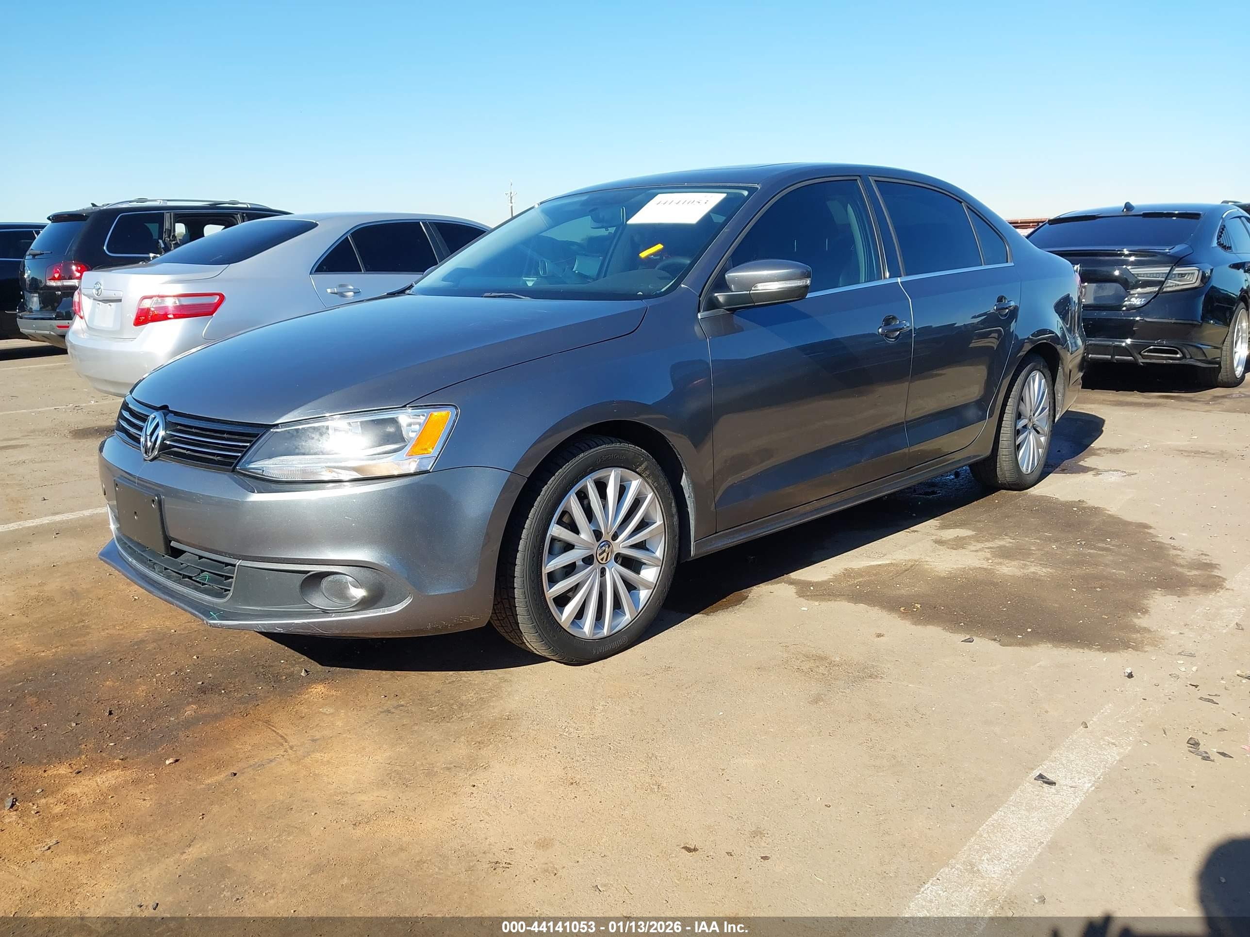 VOLKSWAGEN JETTA image 2