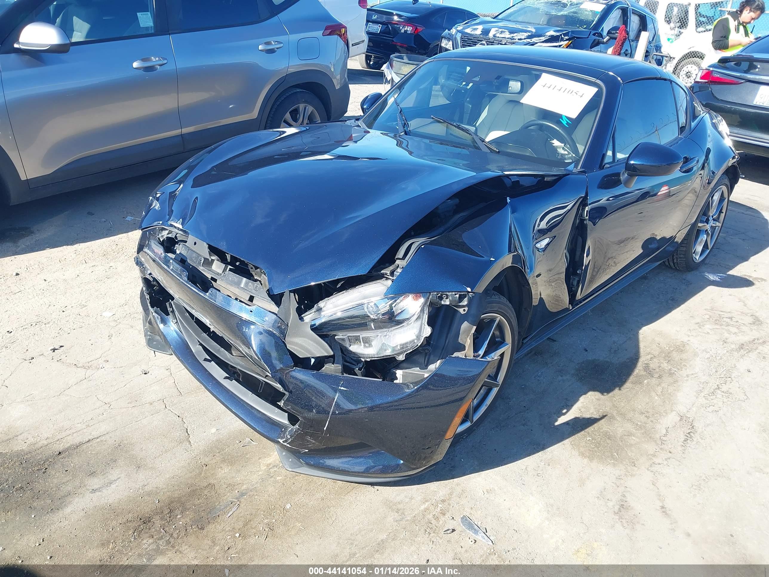 MAZDA MX-5 image 6
