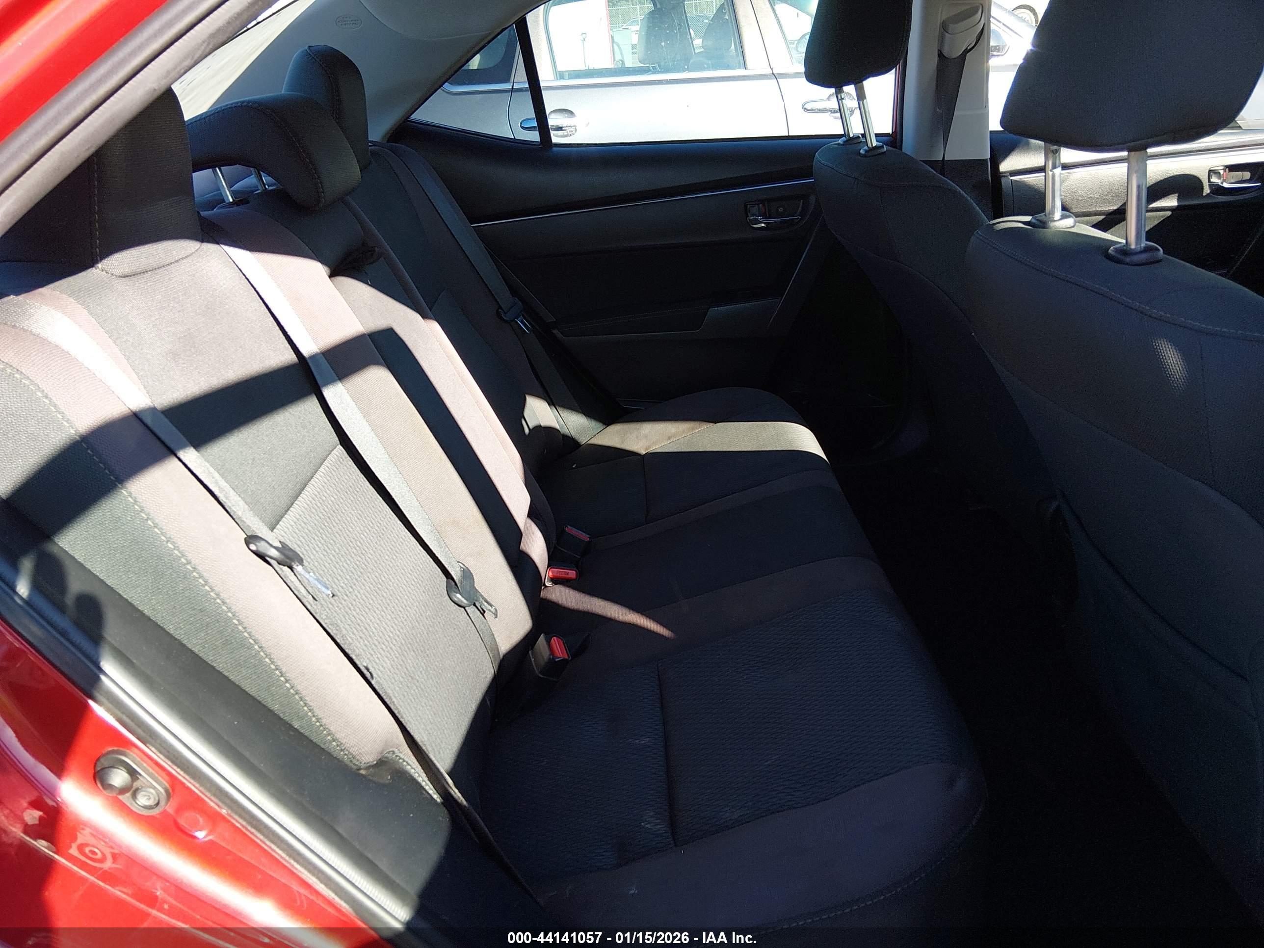 TOYOTA COROLLA image 8