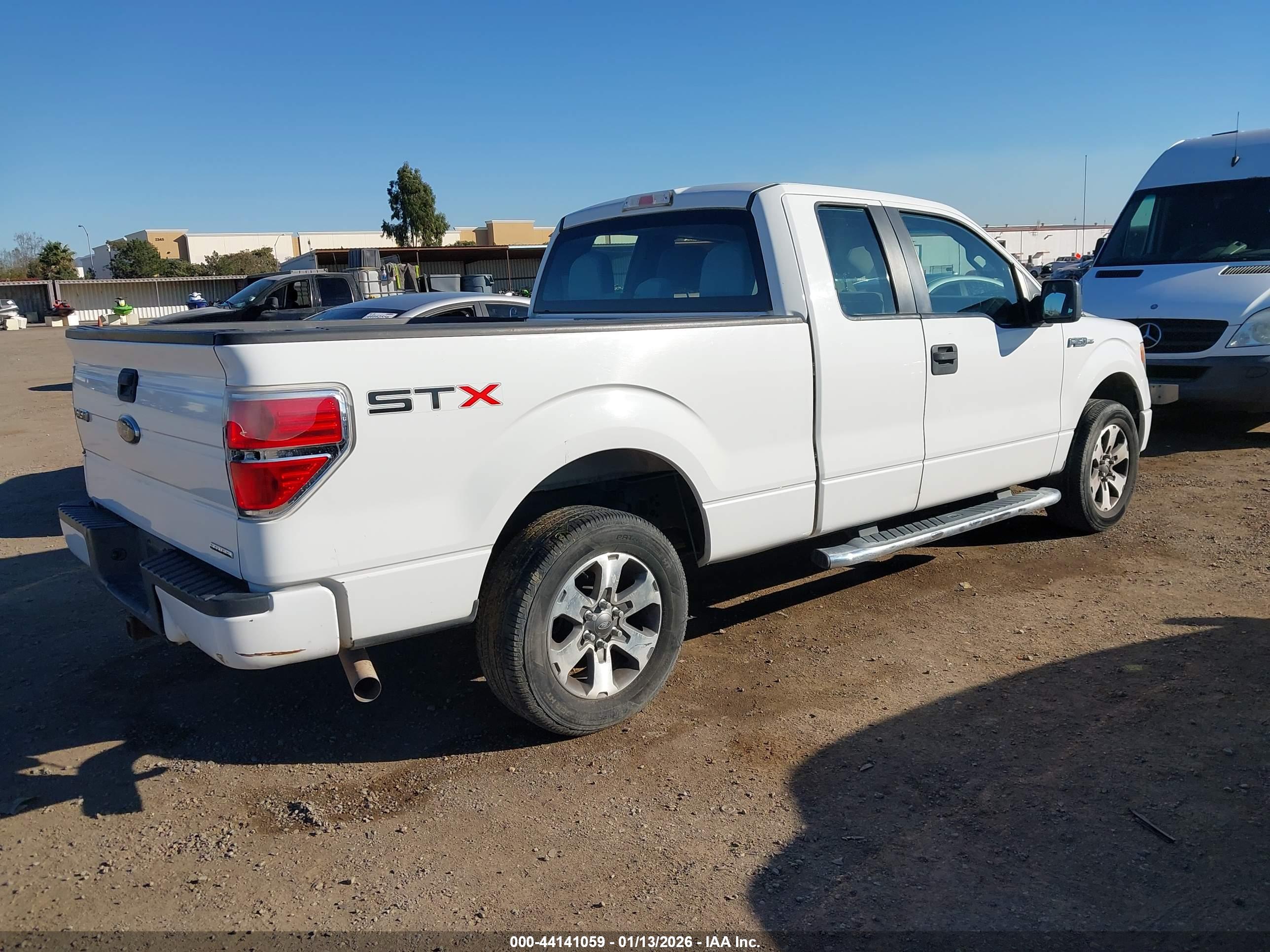 FORD F-150 image 4