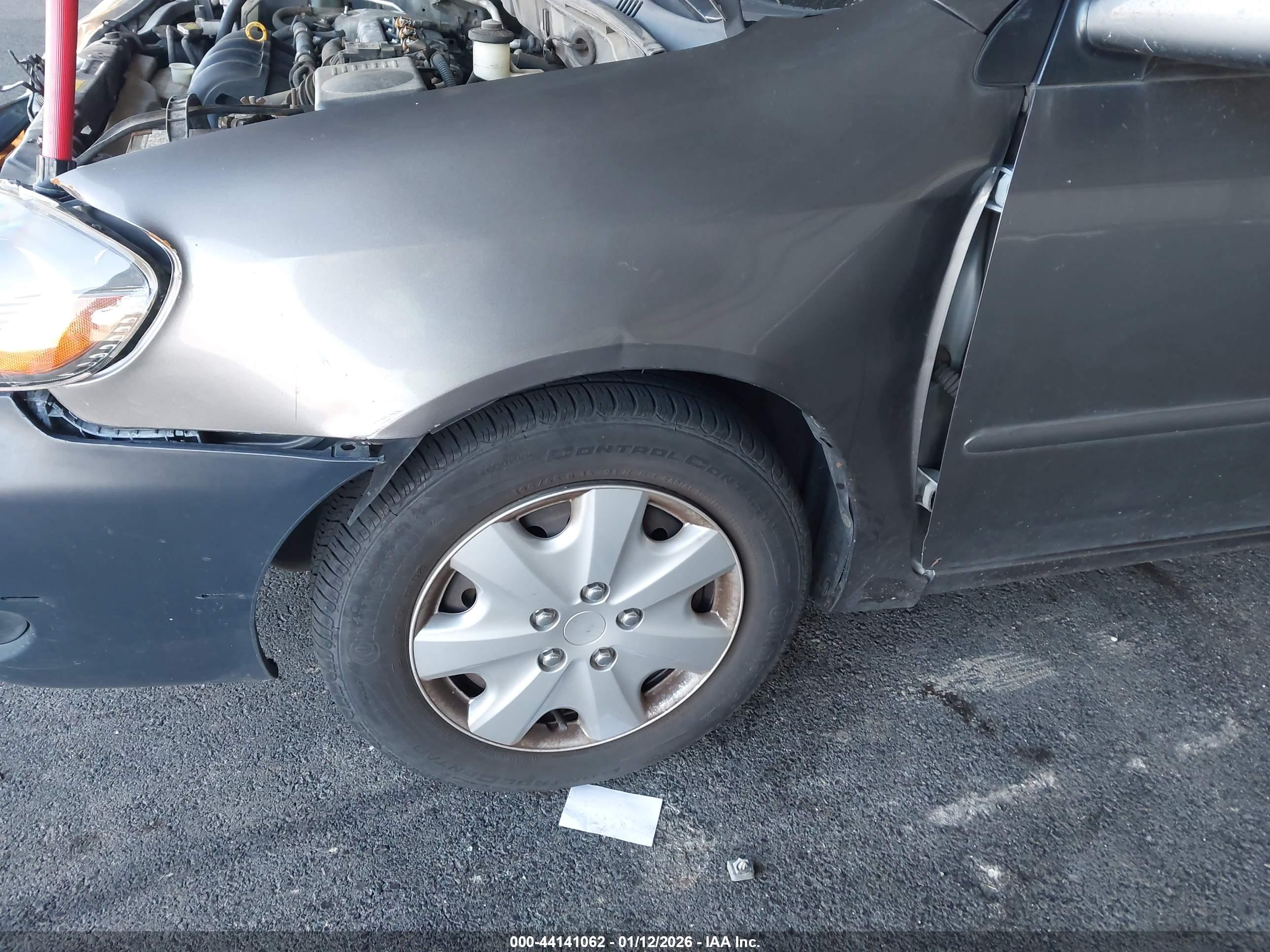 TOYOTA COROLLA image 6