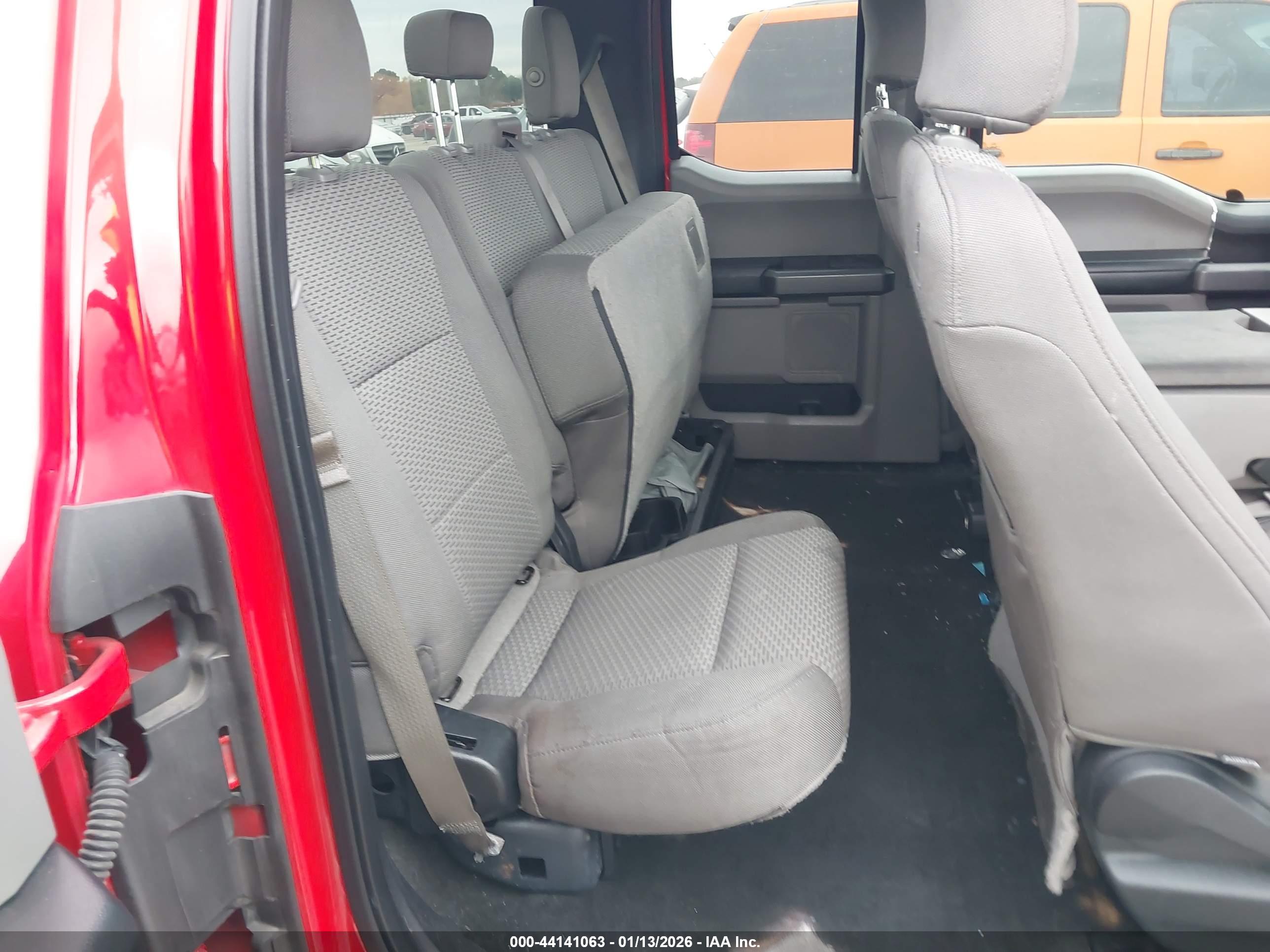FORD F-150 image 8