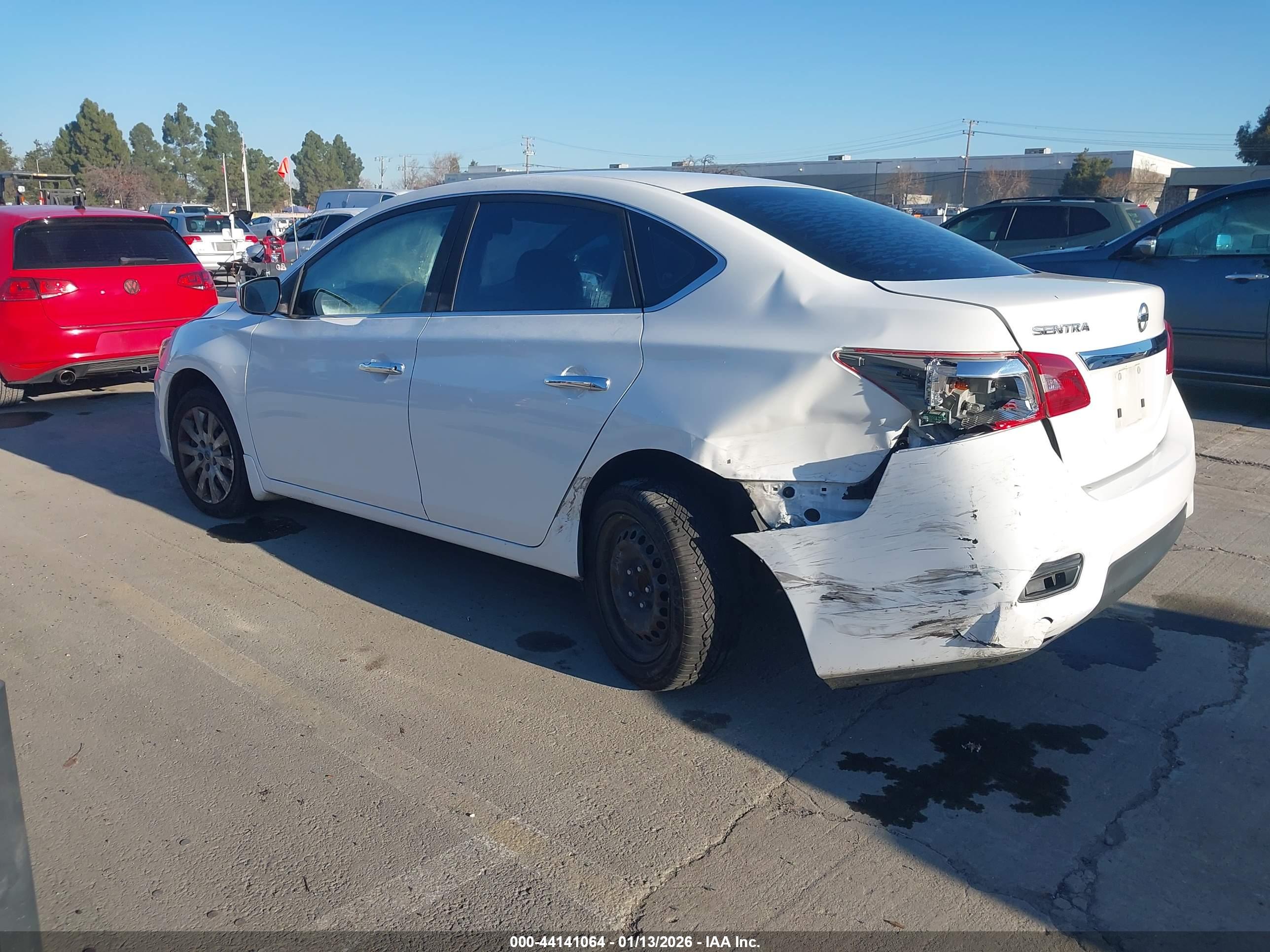 NISSAN SENTRA image 3