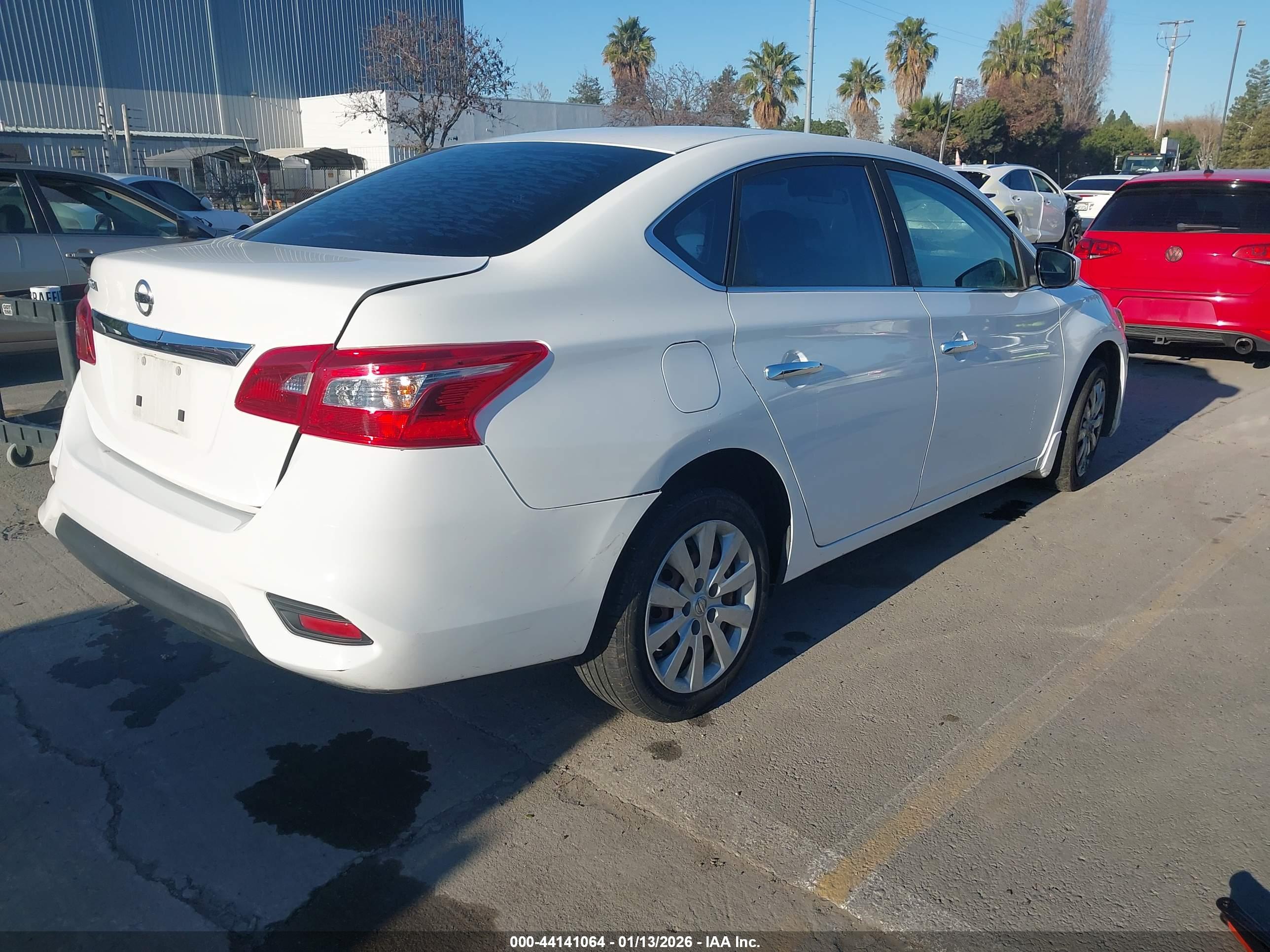 NISSAN SENTRA image 4