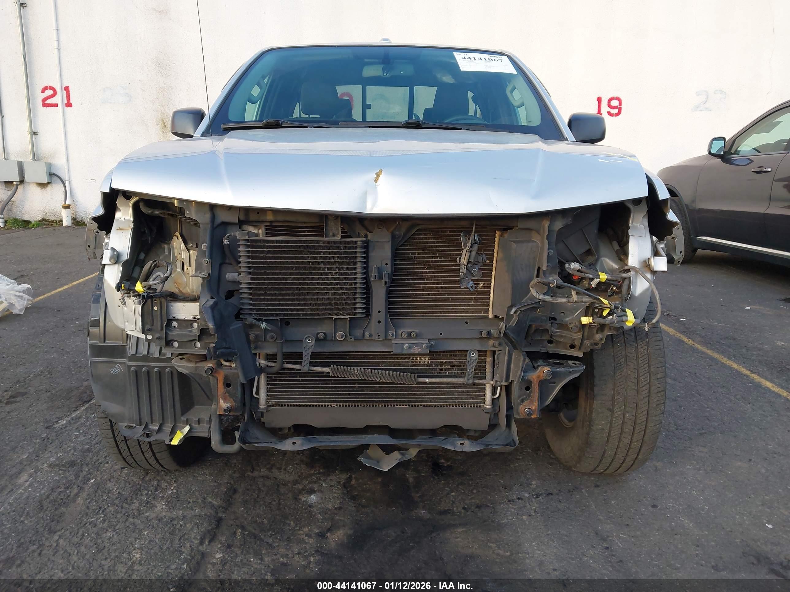 NISSAN FRONTIER image 6