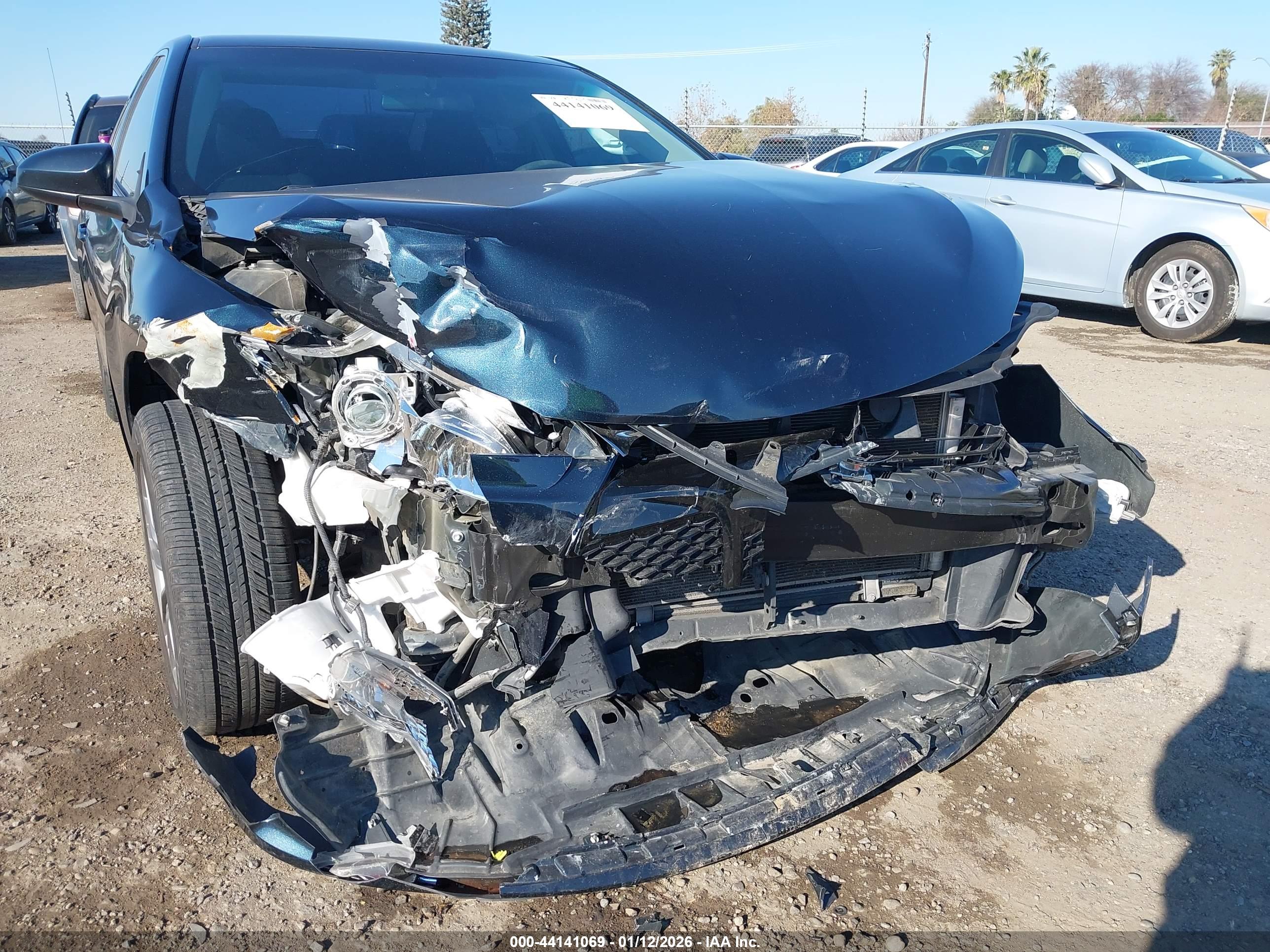 TOYOTA CAMRY image 6