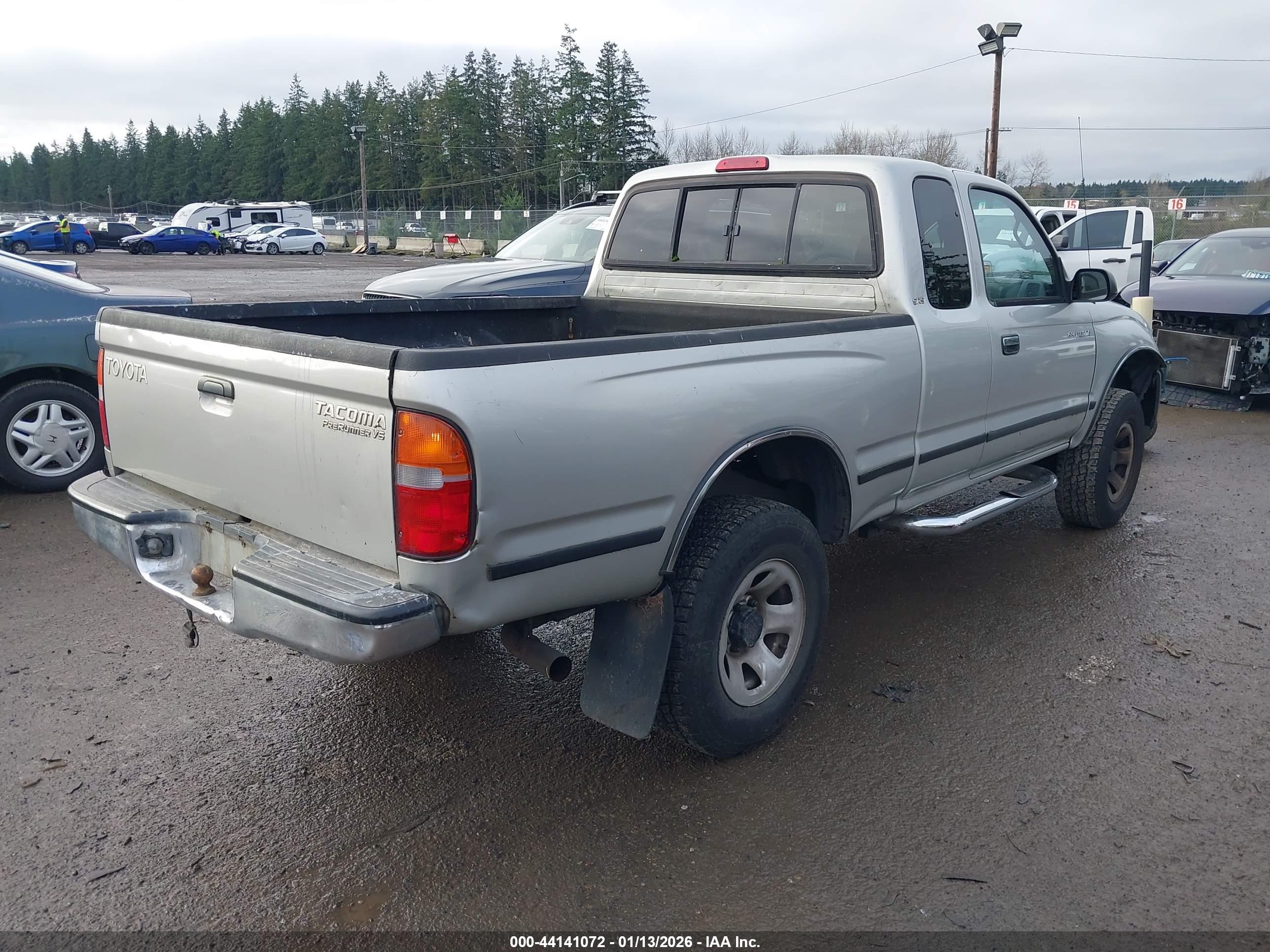 TOYOTA TACOMA image 4