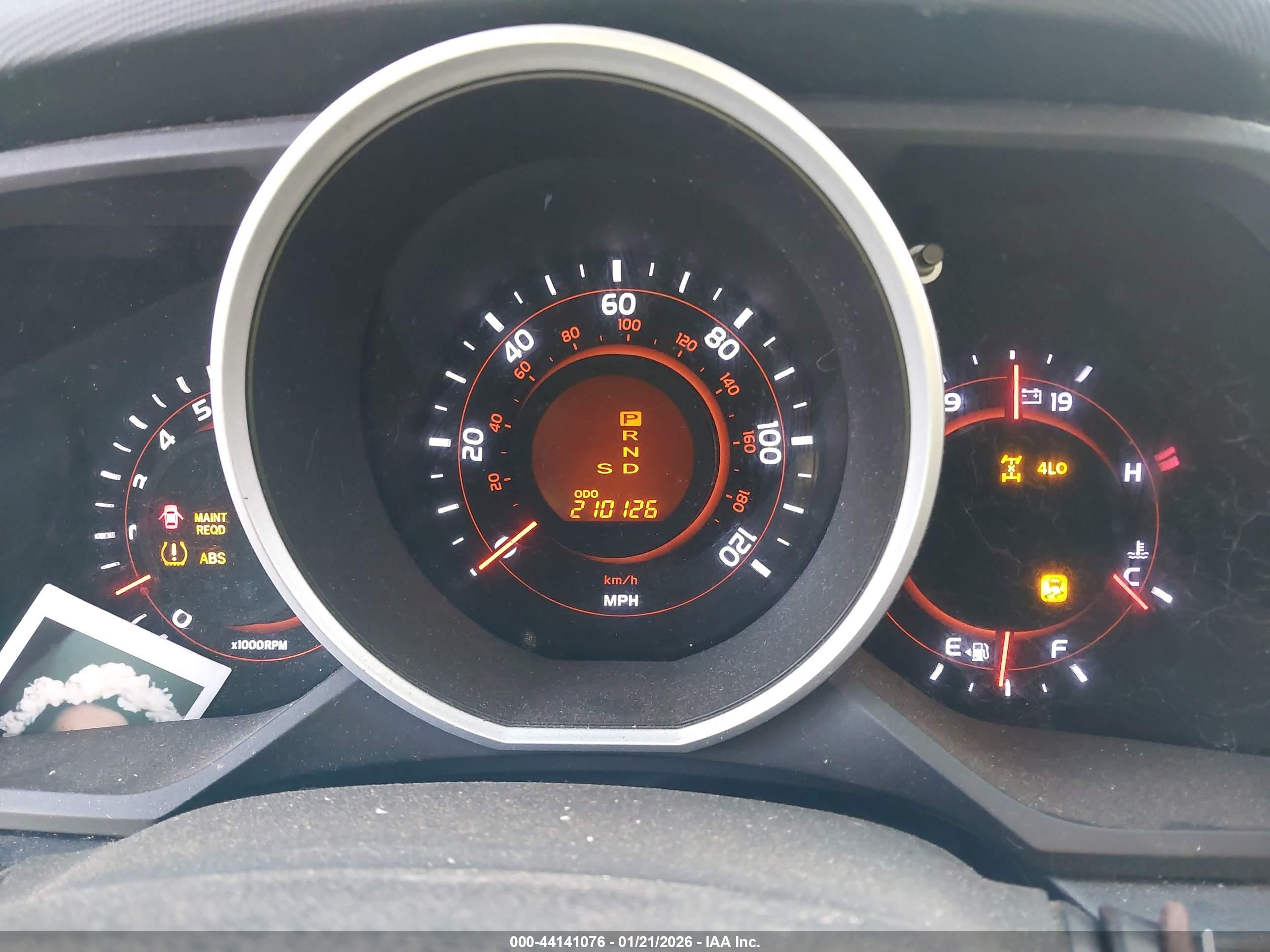 TOYOTA 4RUNNER image 7