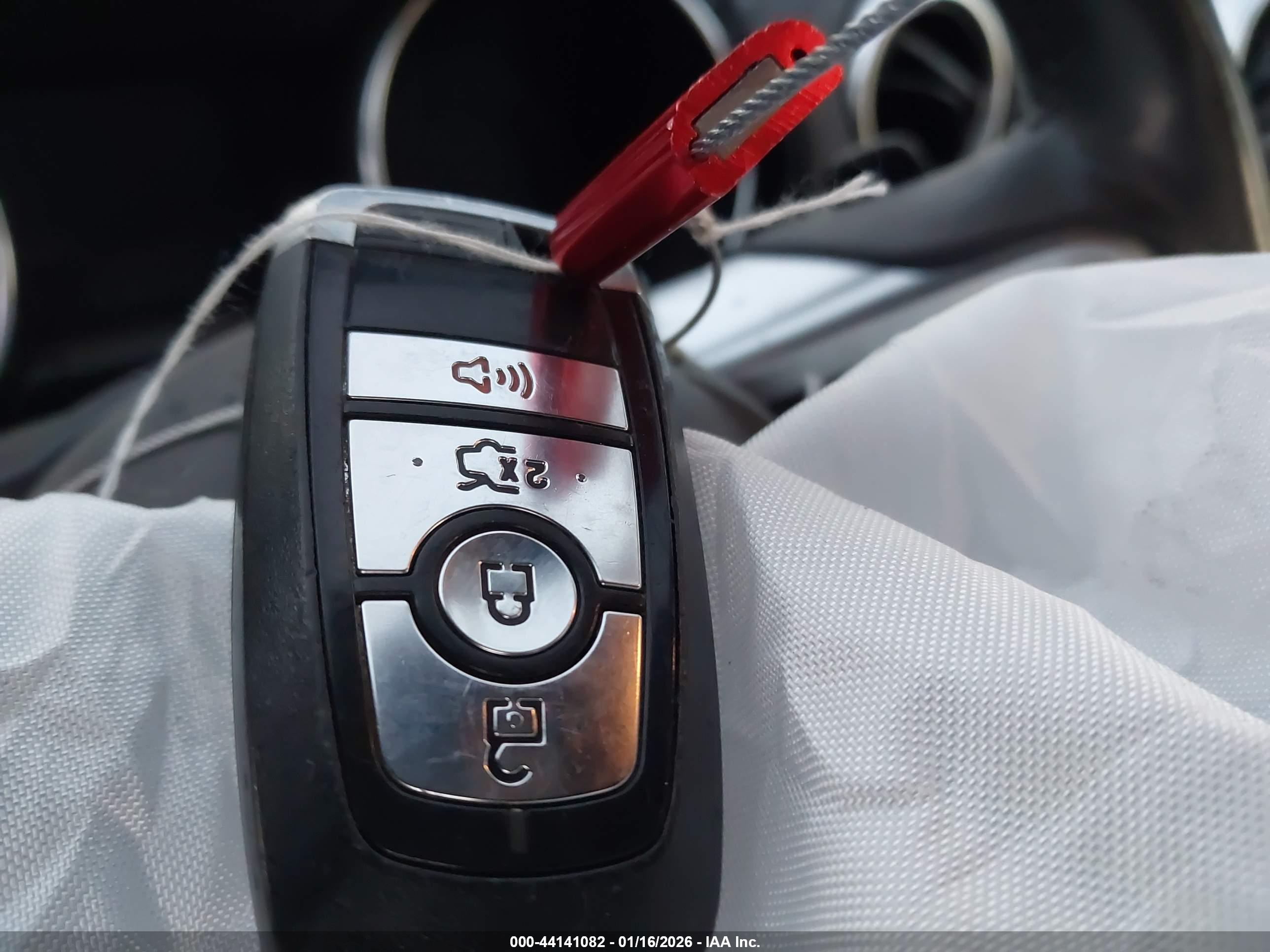 FORD MUSTANG image 11