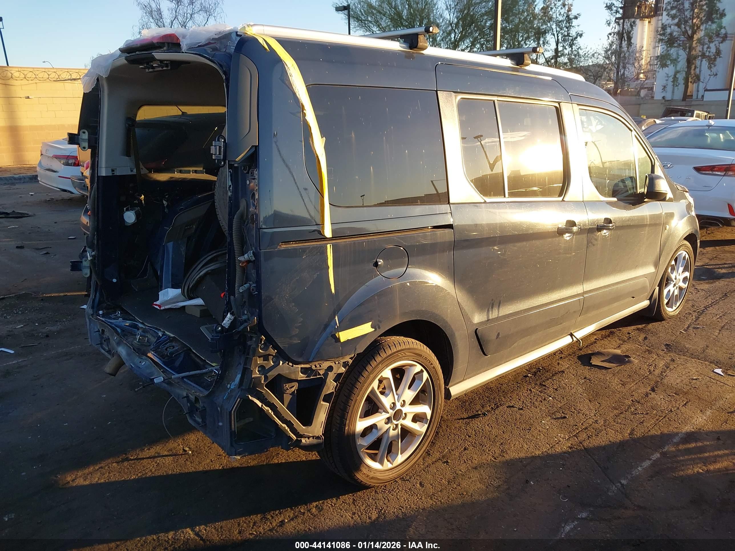 FORD TRANSIT image 4