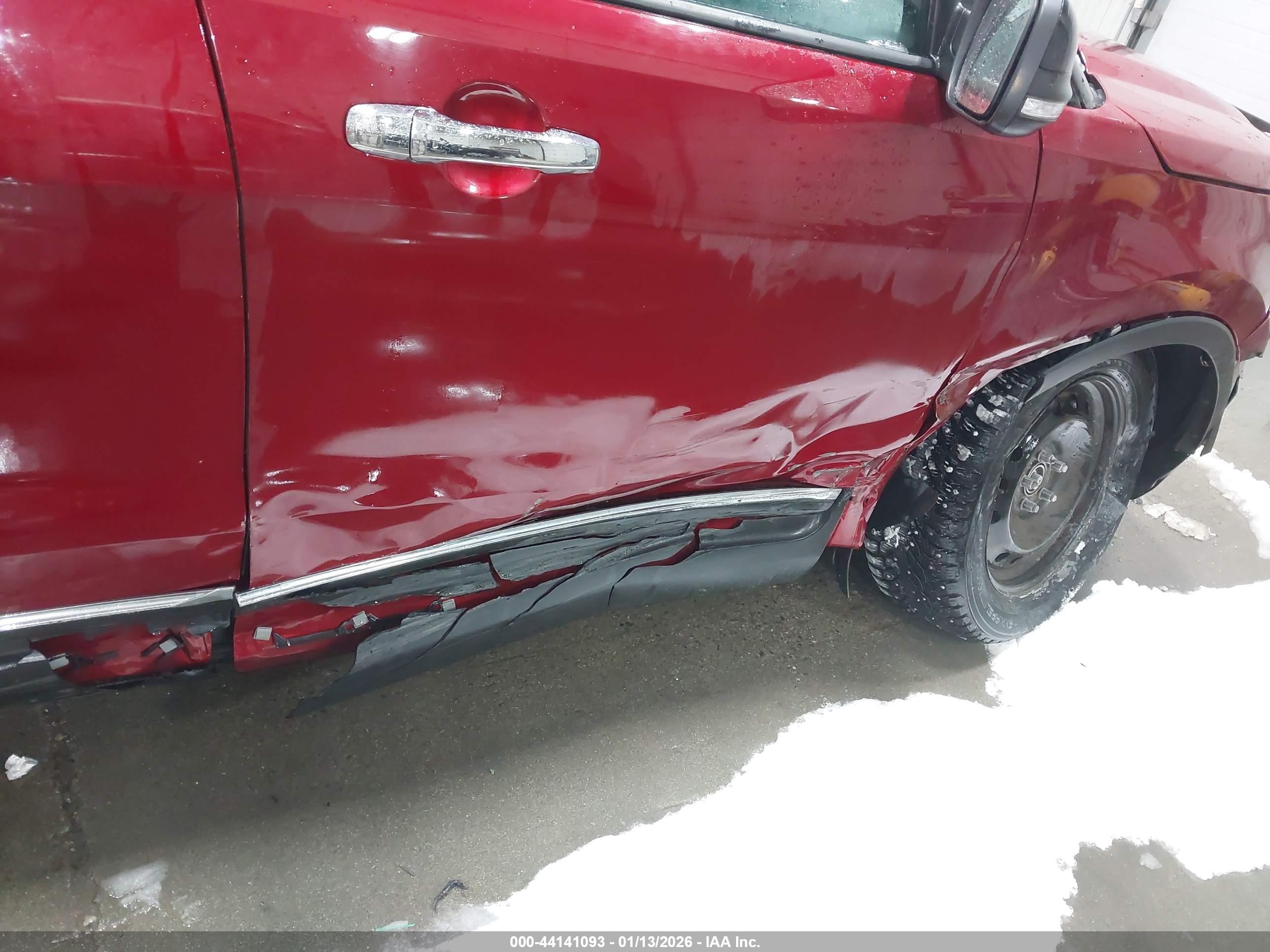 FORD EXPLORER image 6