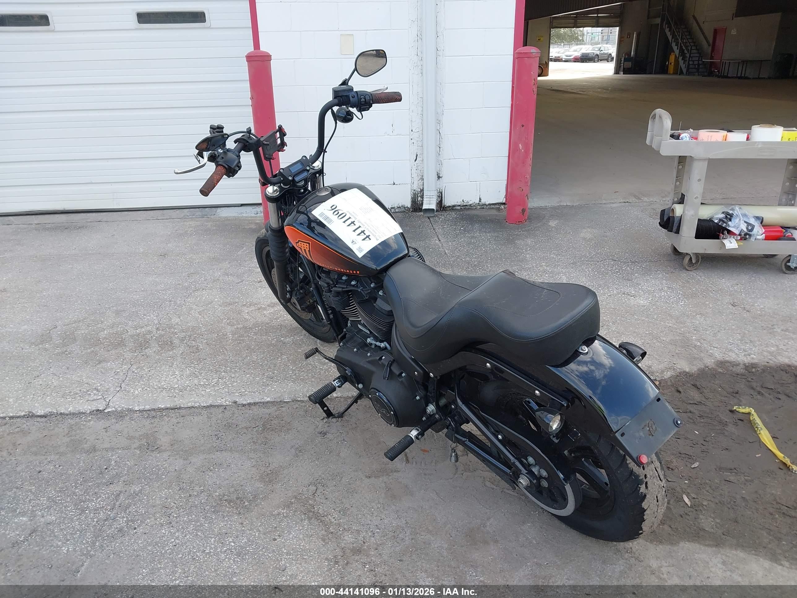 HARLEY-DAVIDSON FXBBS image 3