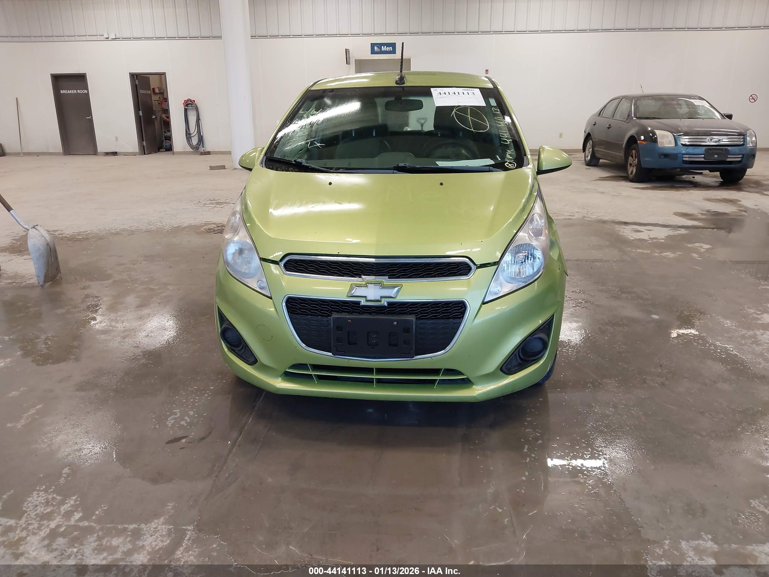 CHEVROLET SPARK image 6