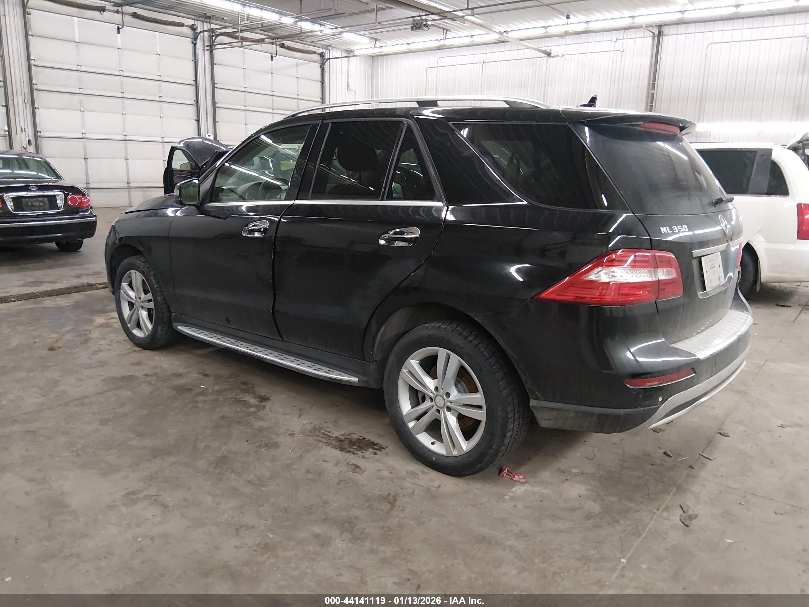 MERCEDES-BENZ ML image 3