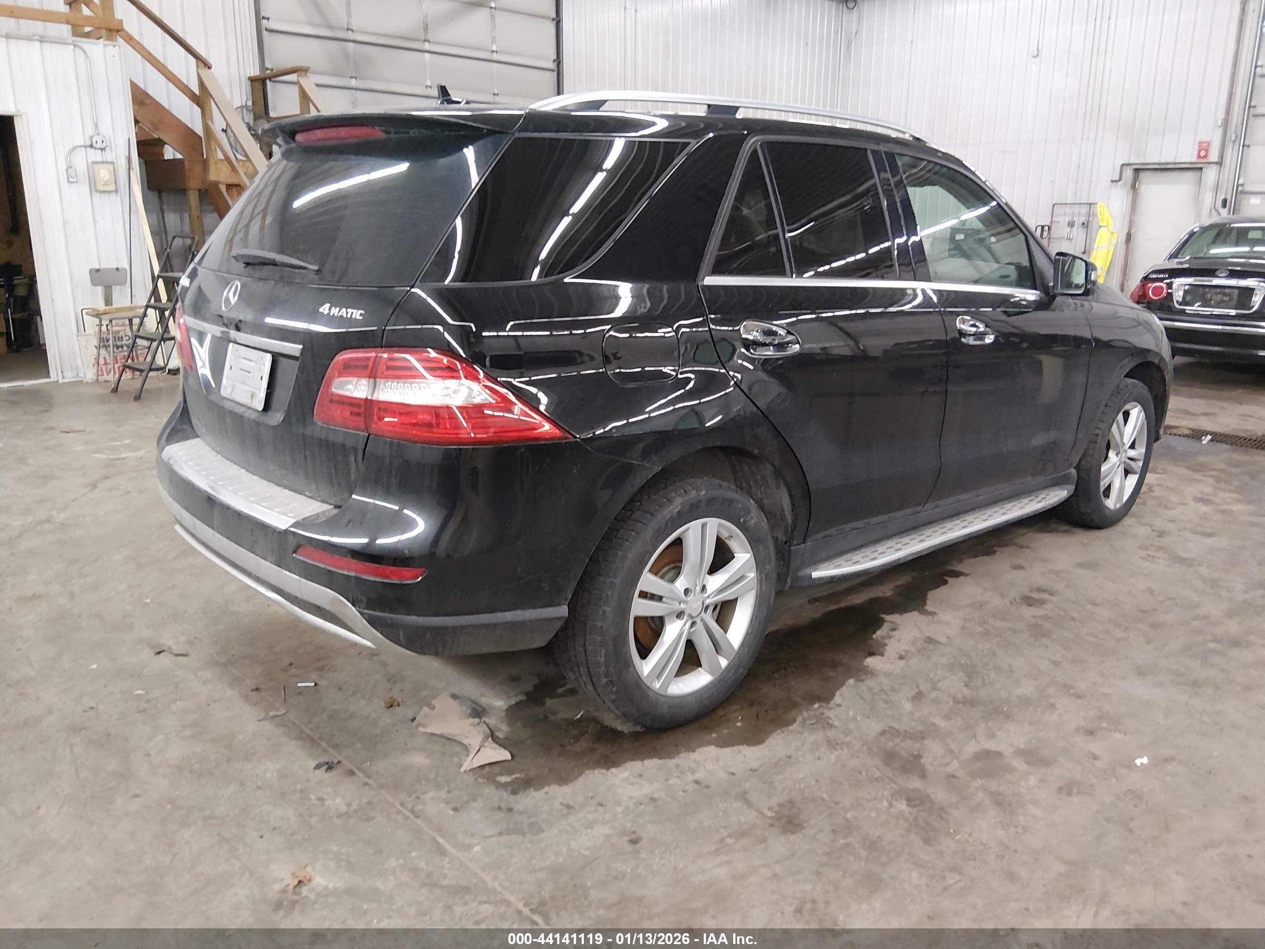 MERCEDES-BENZ ML image 4