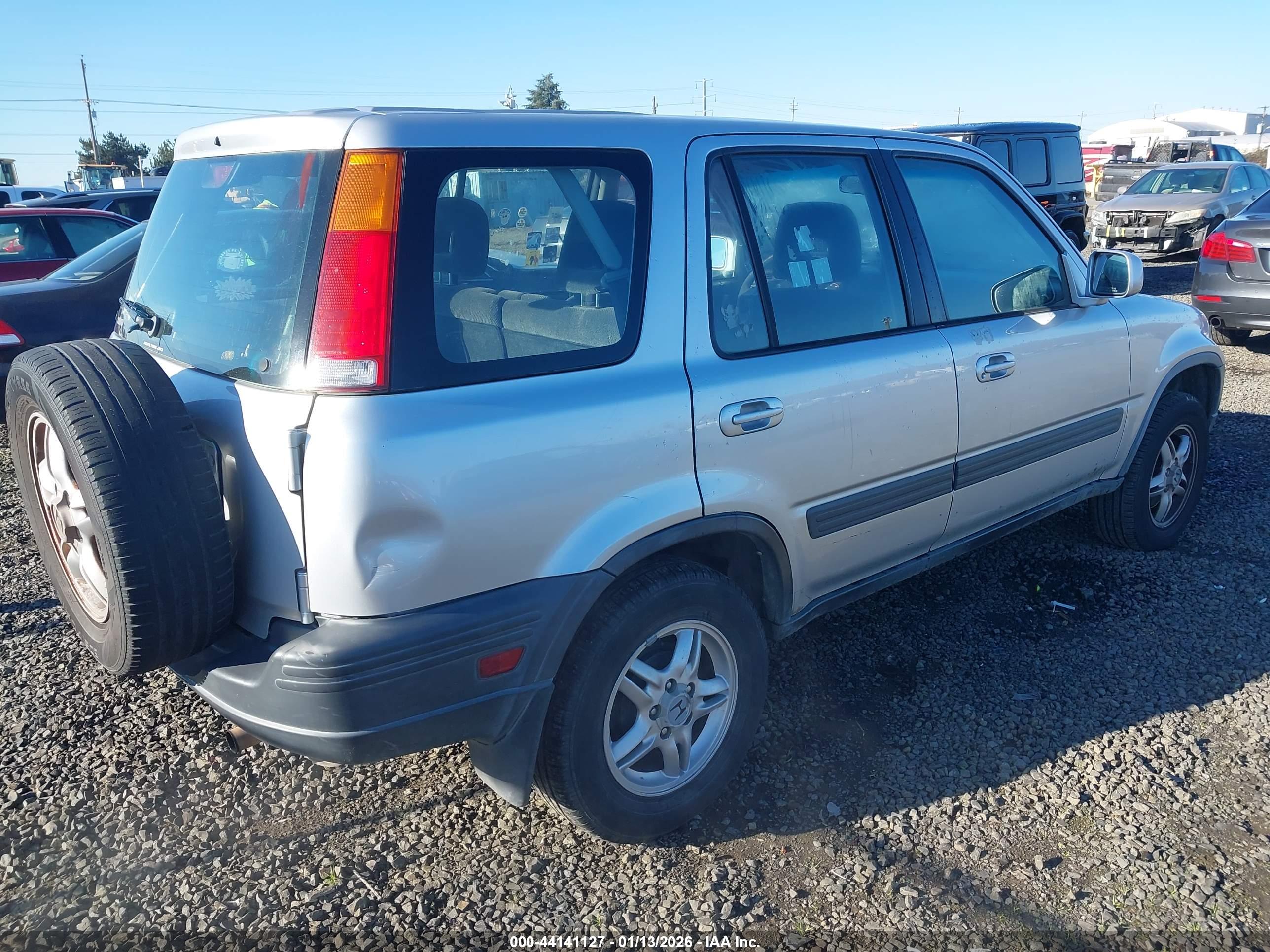 HONDA CR-V image 4