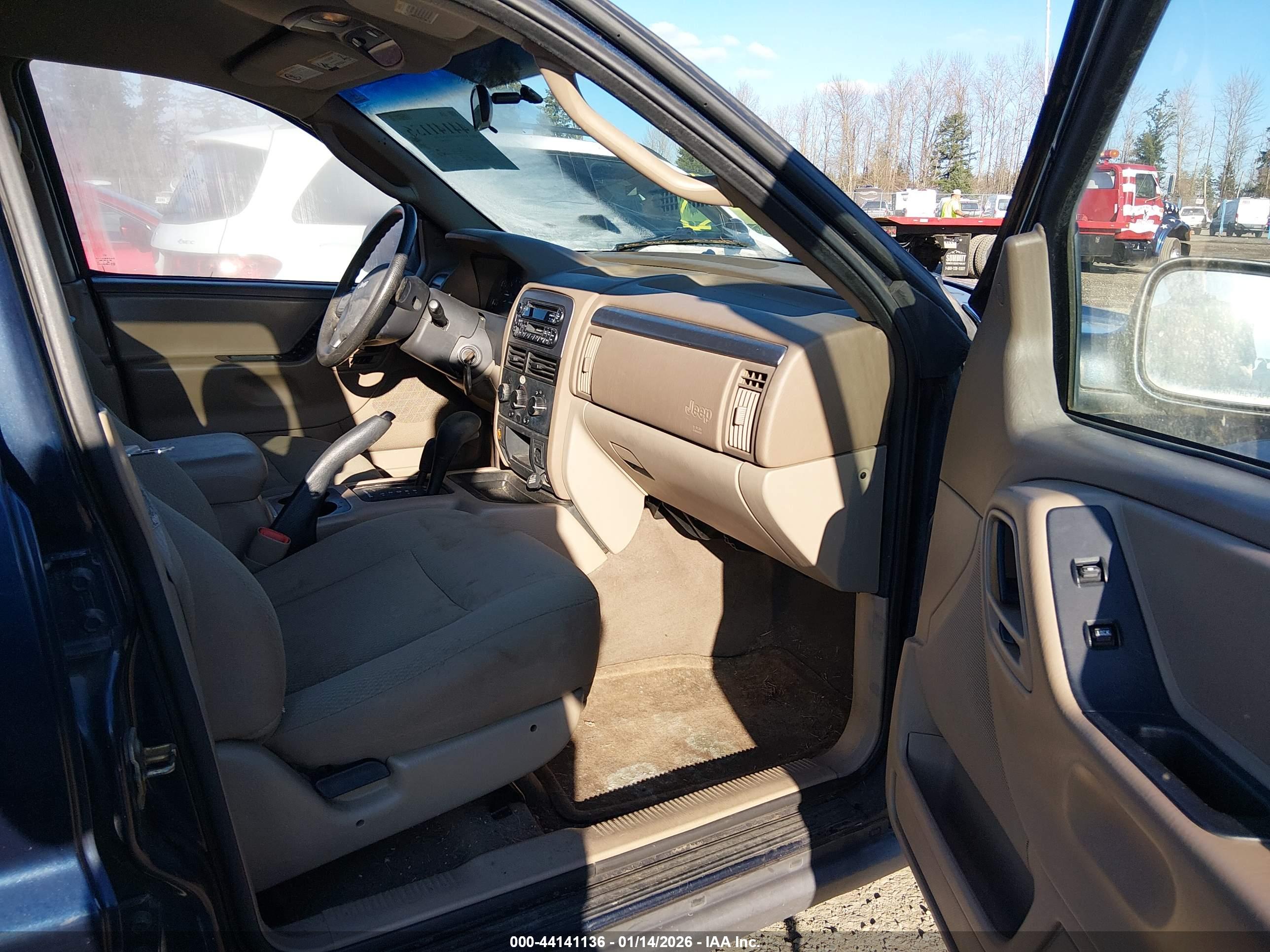 JEEP GRAND image 5