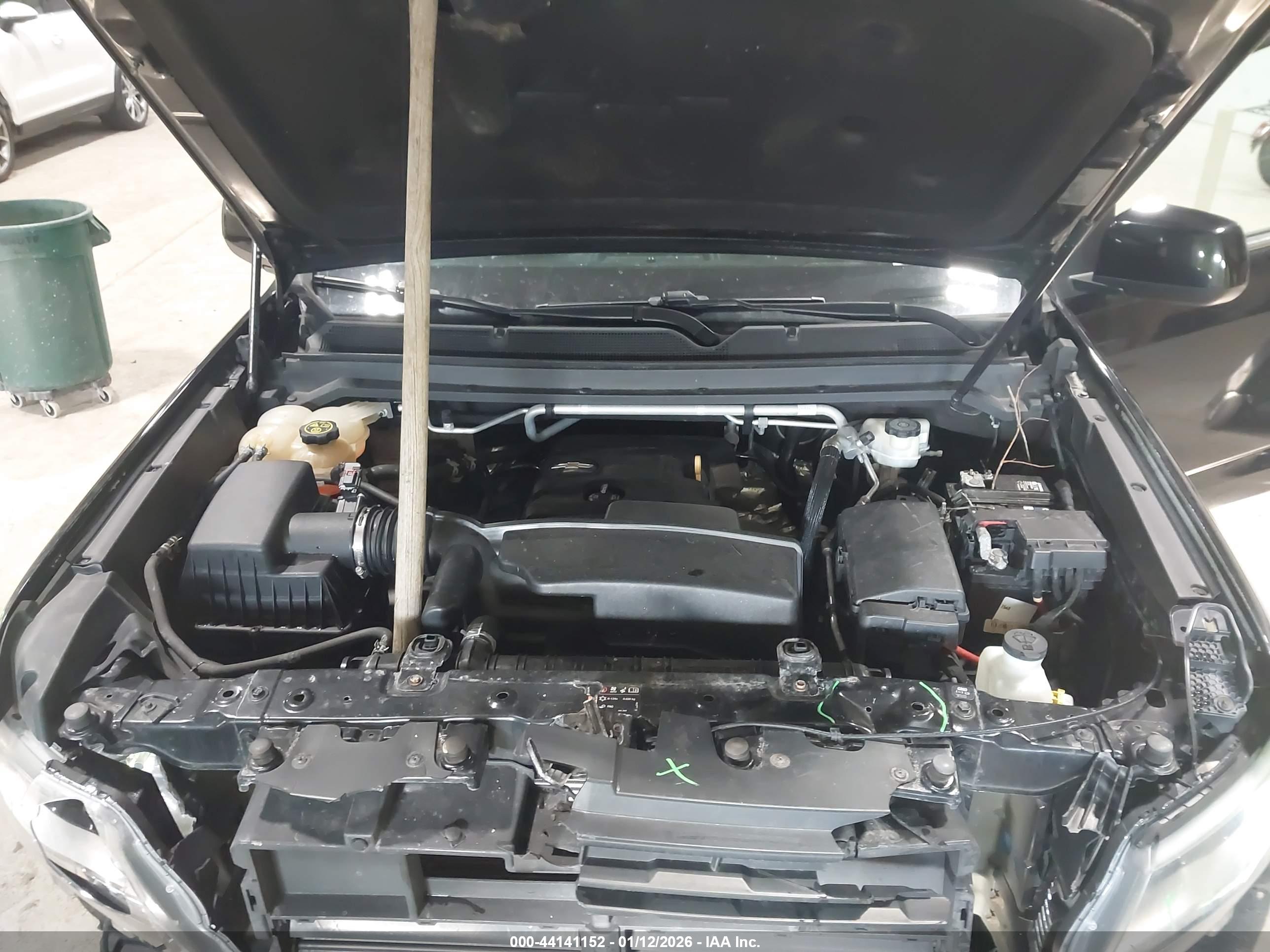CHEVROLET COLORADO image 10