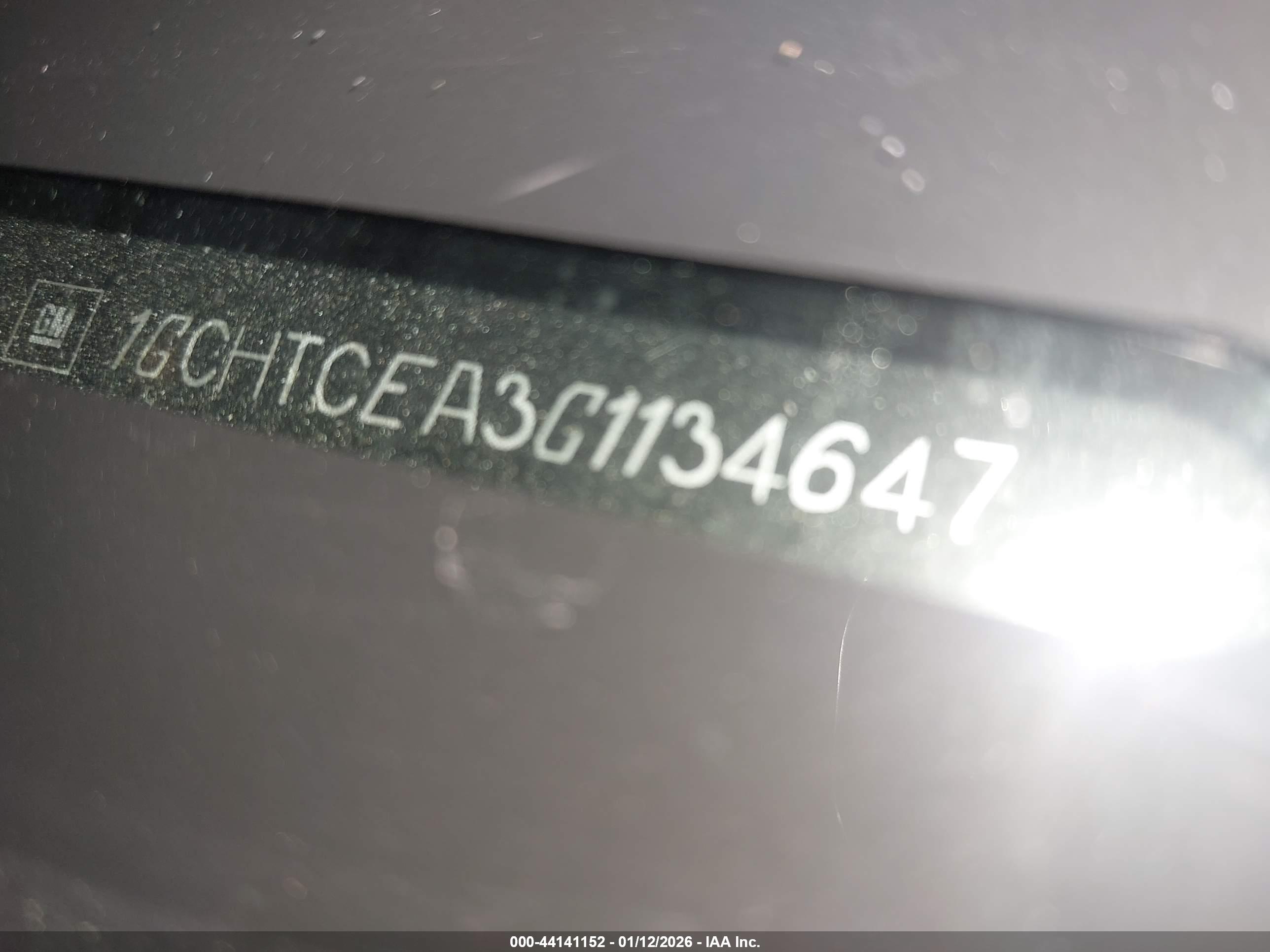 CHEVROLET COLORADO image 9