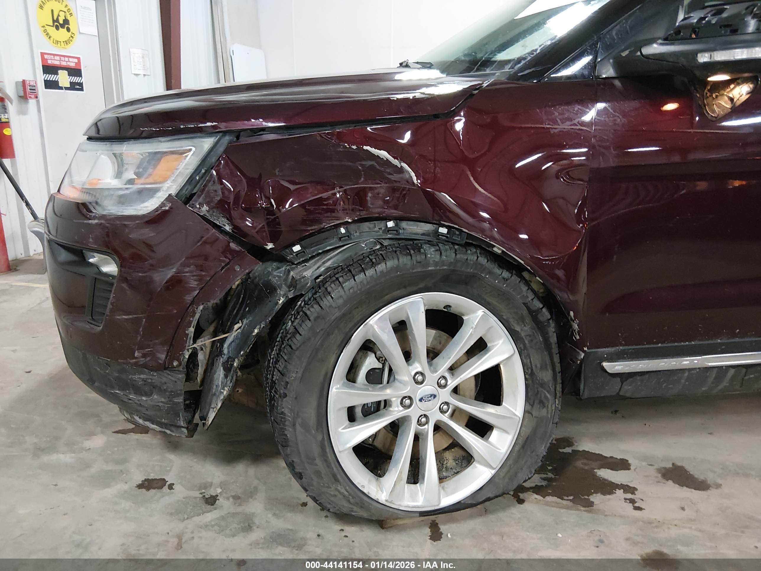 FORD EXPLORER image 6