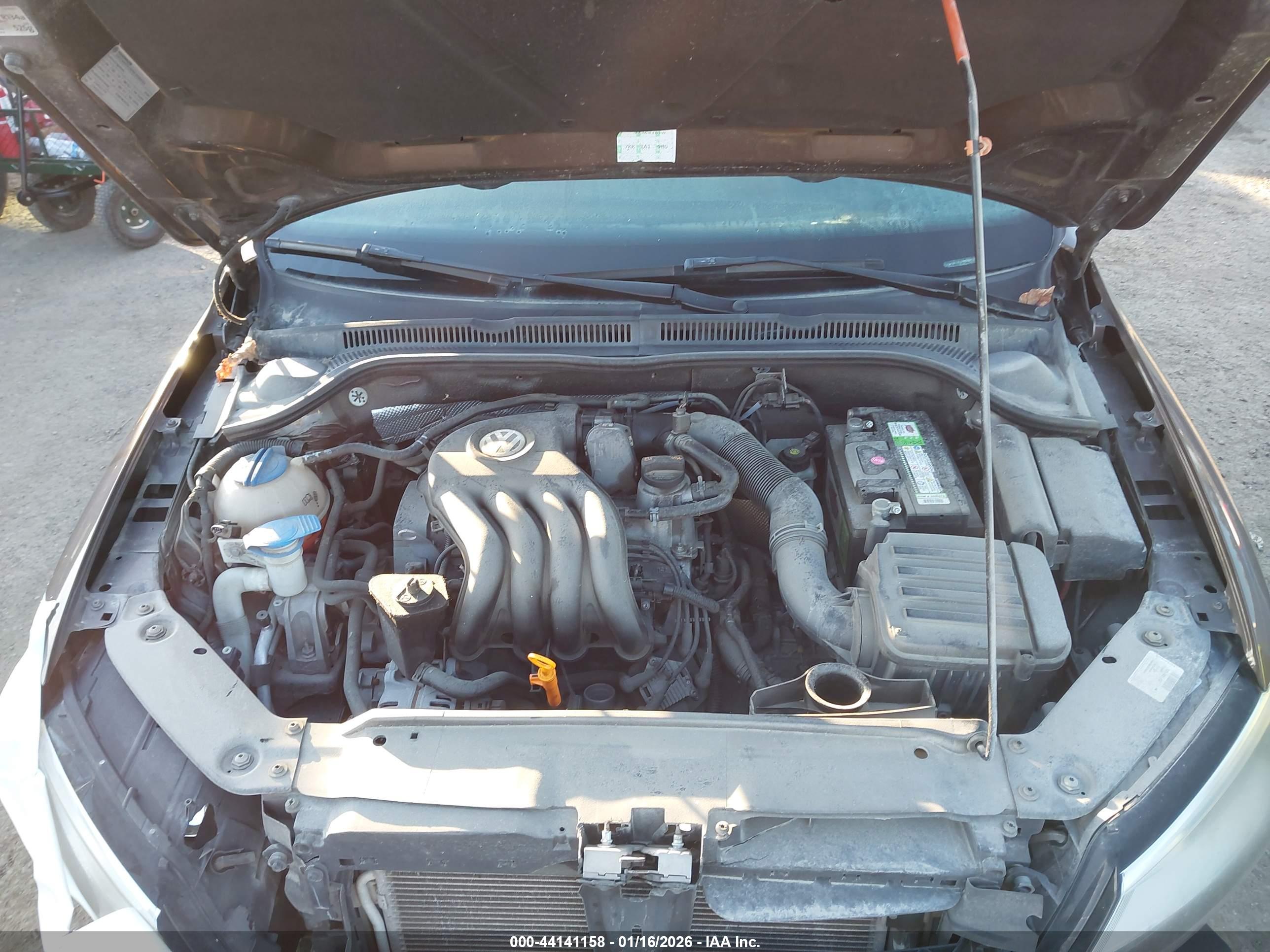 VOLKSWAGEN JETTA image 10