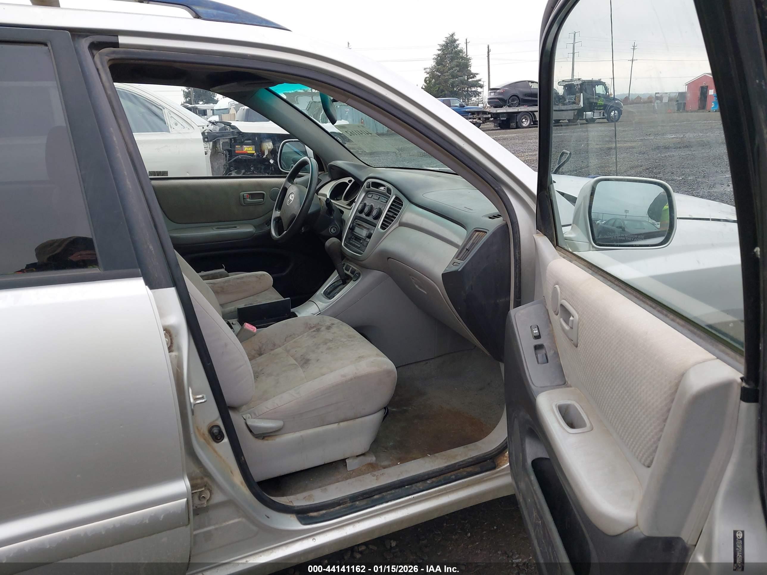 TOYOTA HIGHLANDER image 5