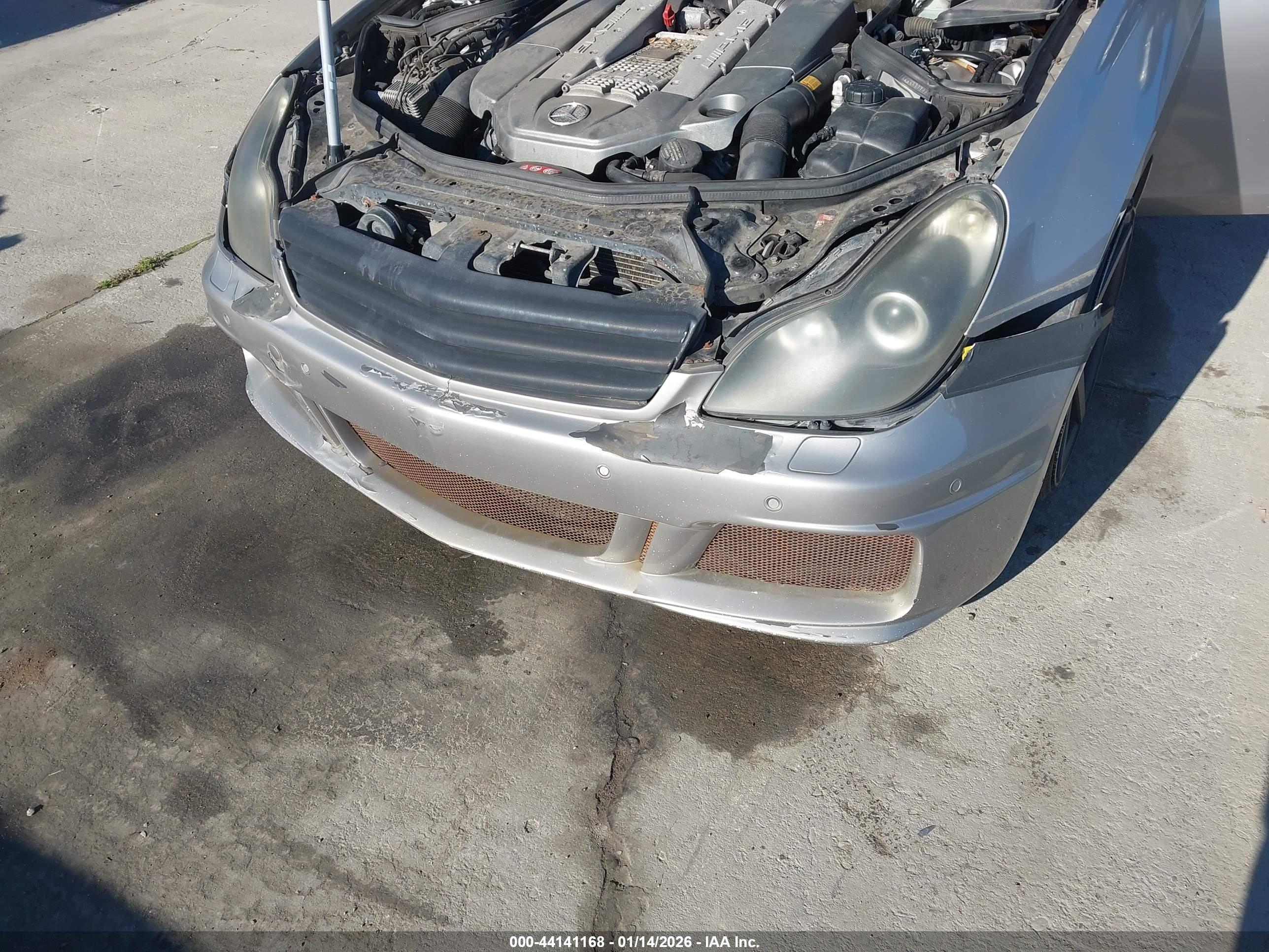 MERCEDES-BENZ CLS image 6