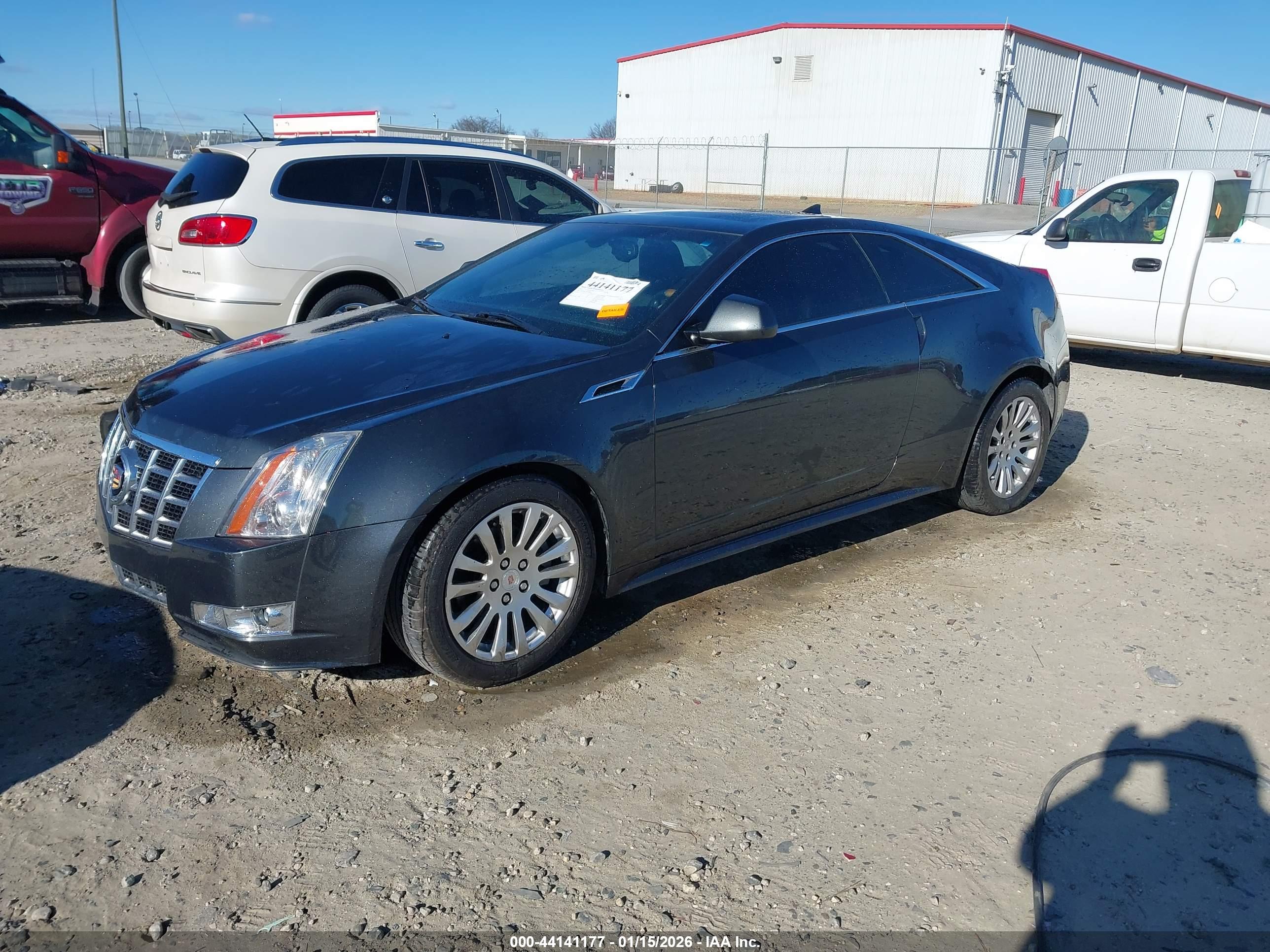 CADILLAC CTS image 2