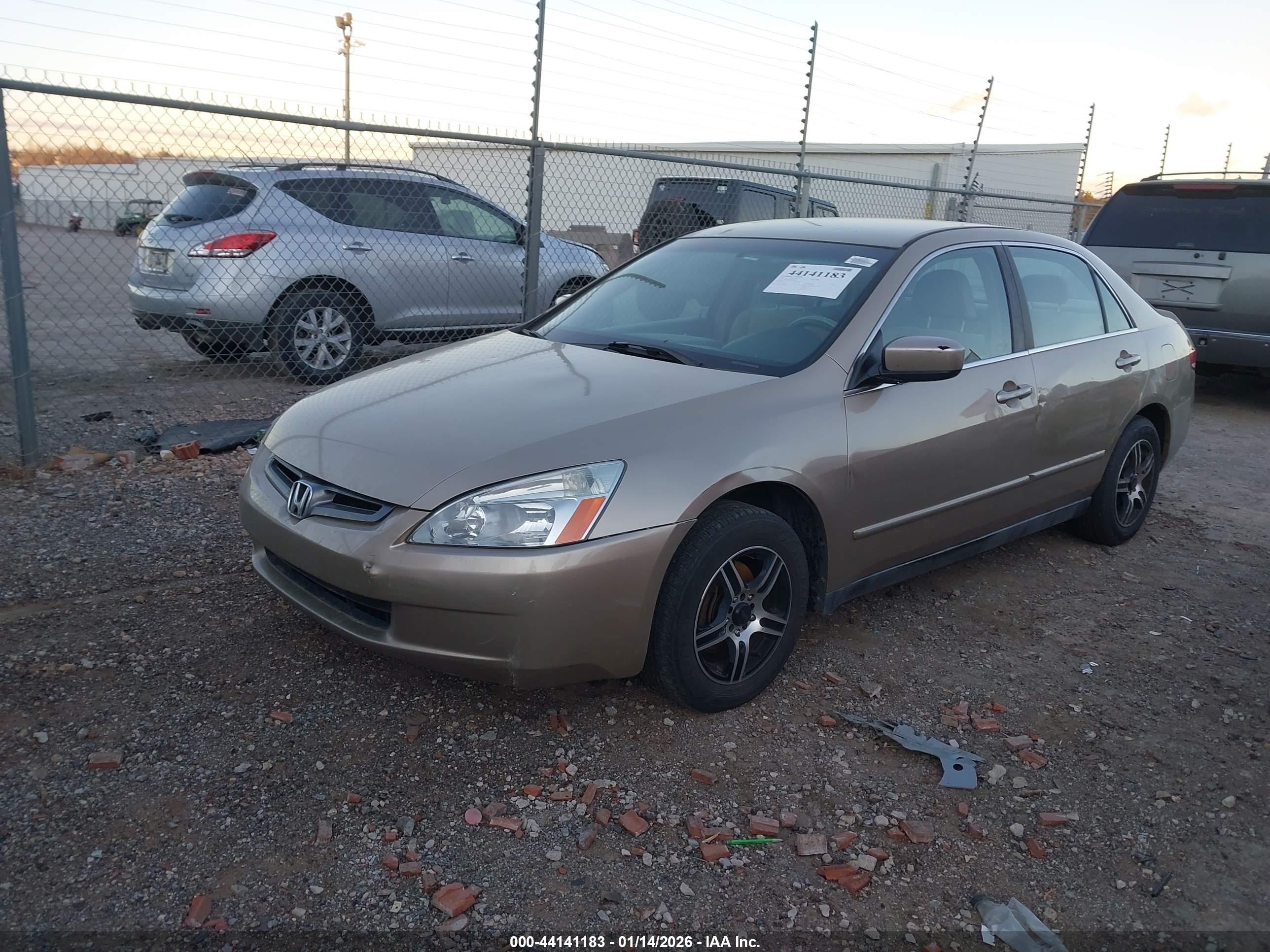 HONDA ACCORD image 2