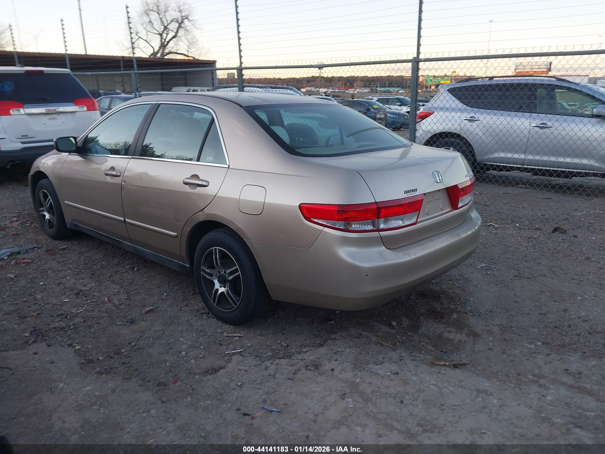 HONDA ACCORD image 3