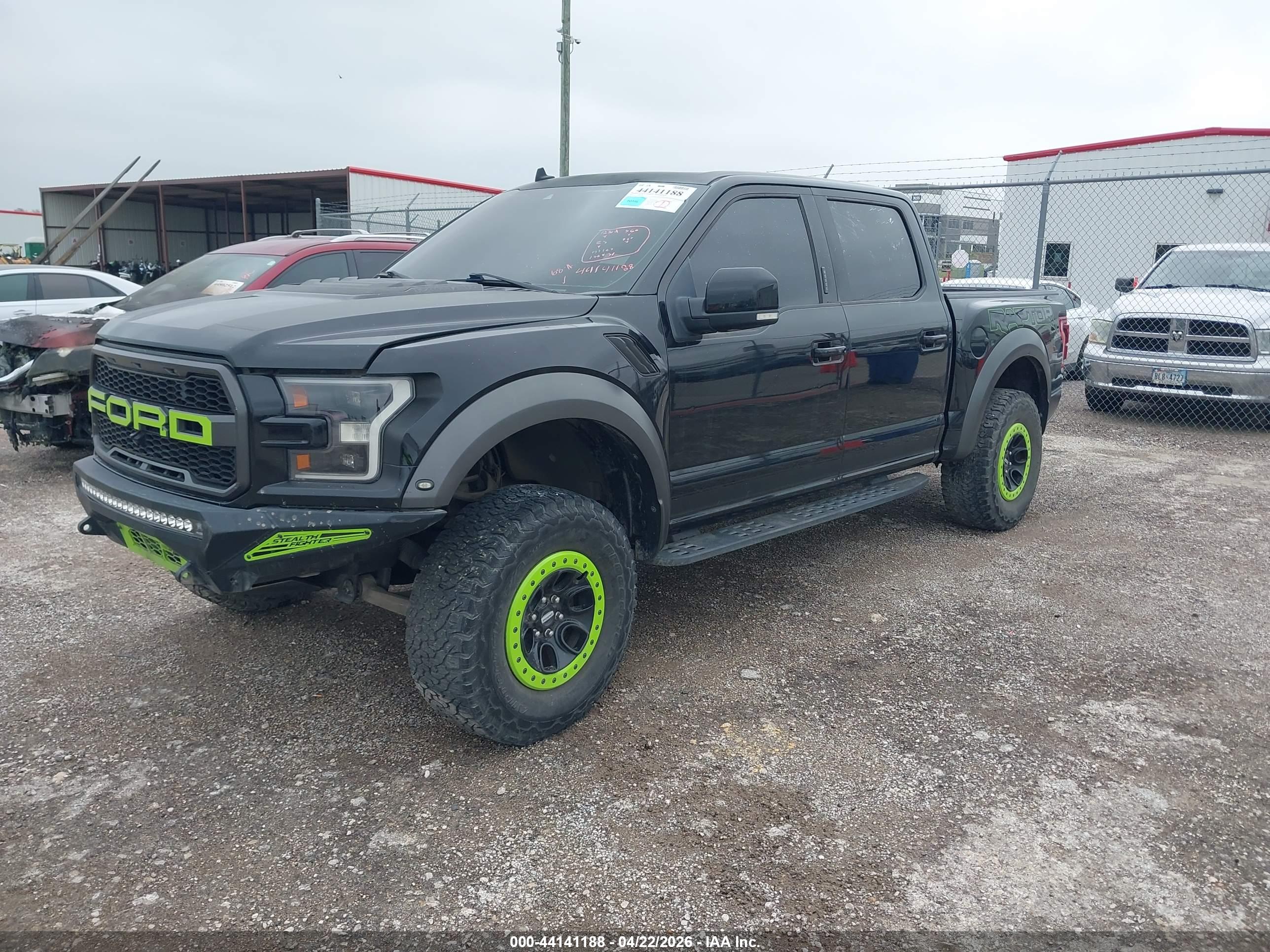 FORD F-150 image 2