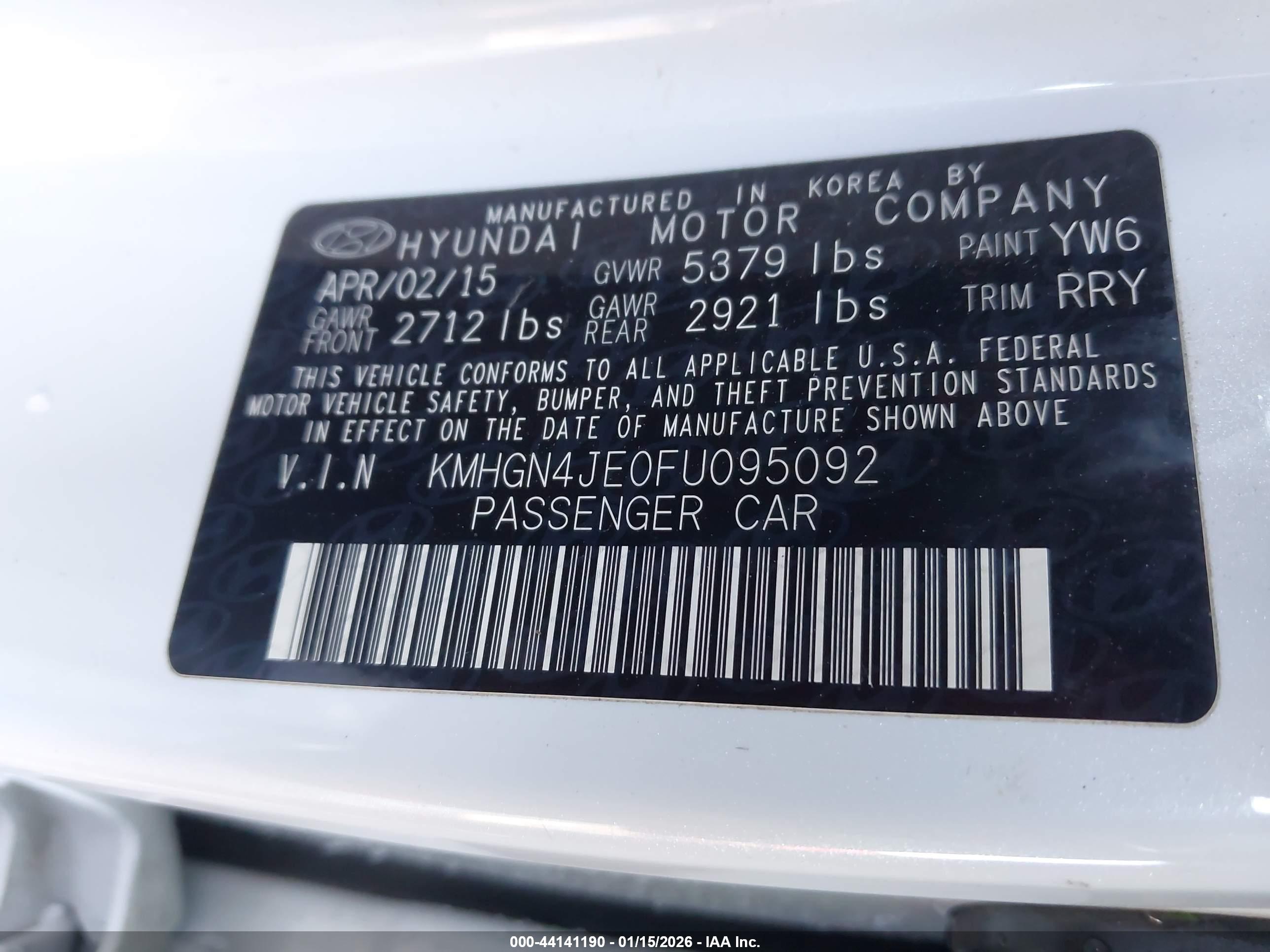 HYUNDAI GENESIS image 9