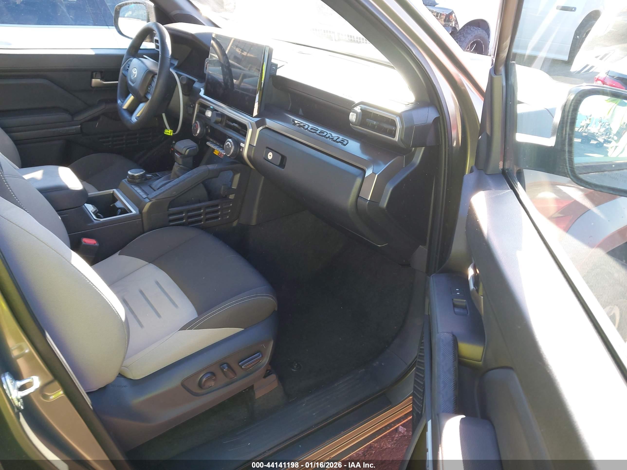 TOYOTA TACOMA image 5