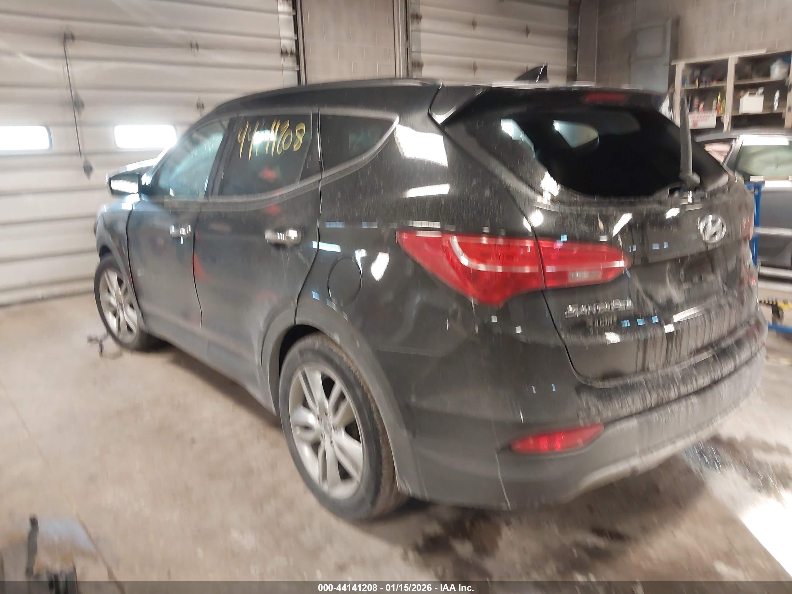 HYUNDAI SANTA image 3