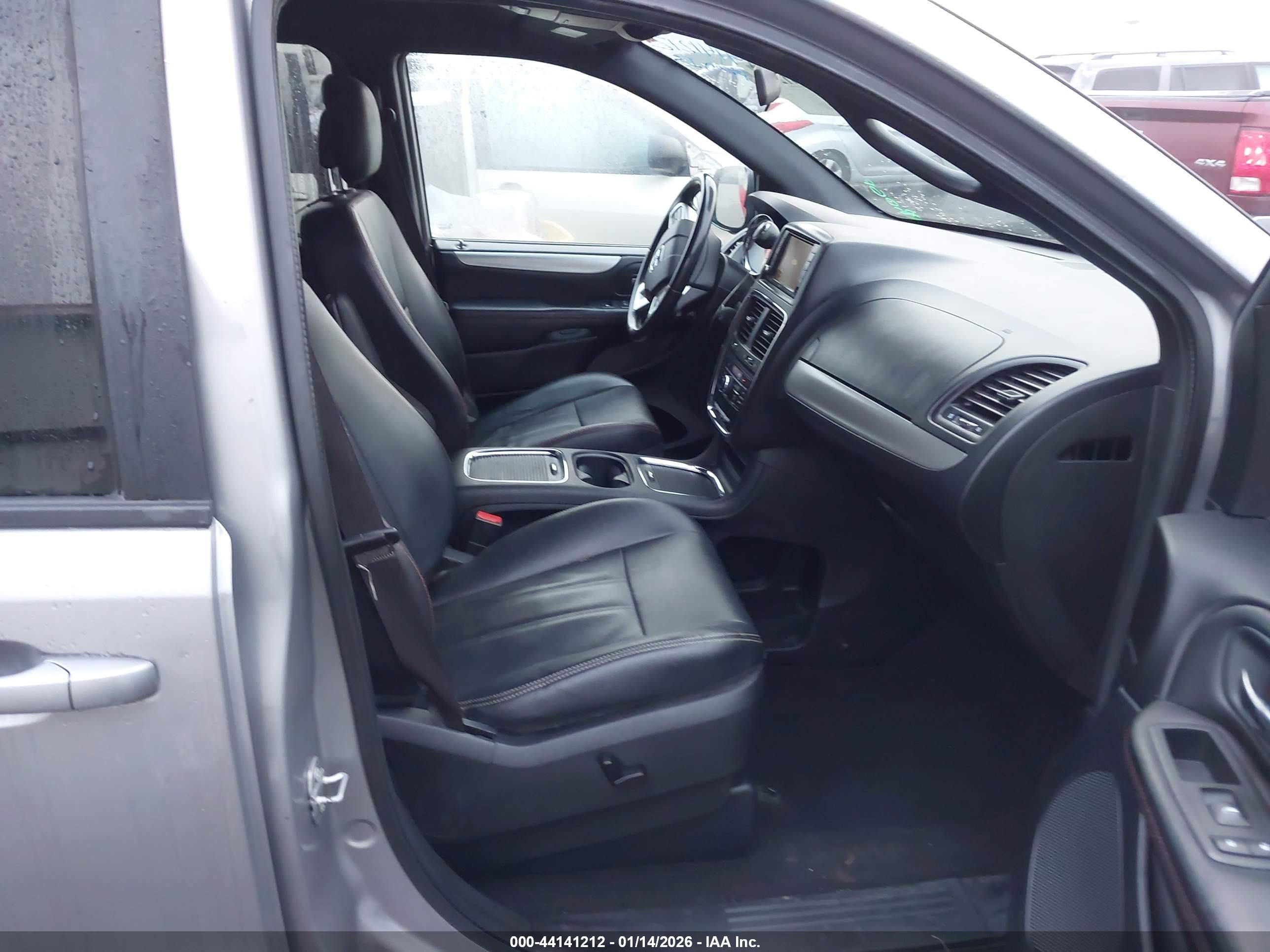 DODGE GRAND image 5