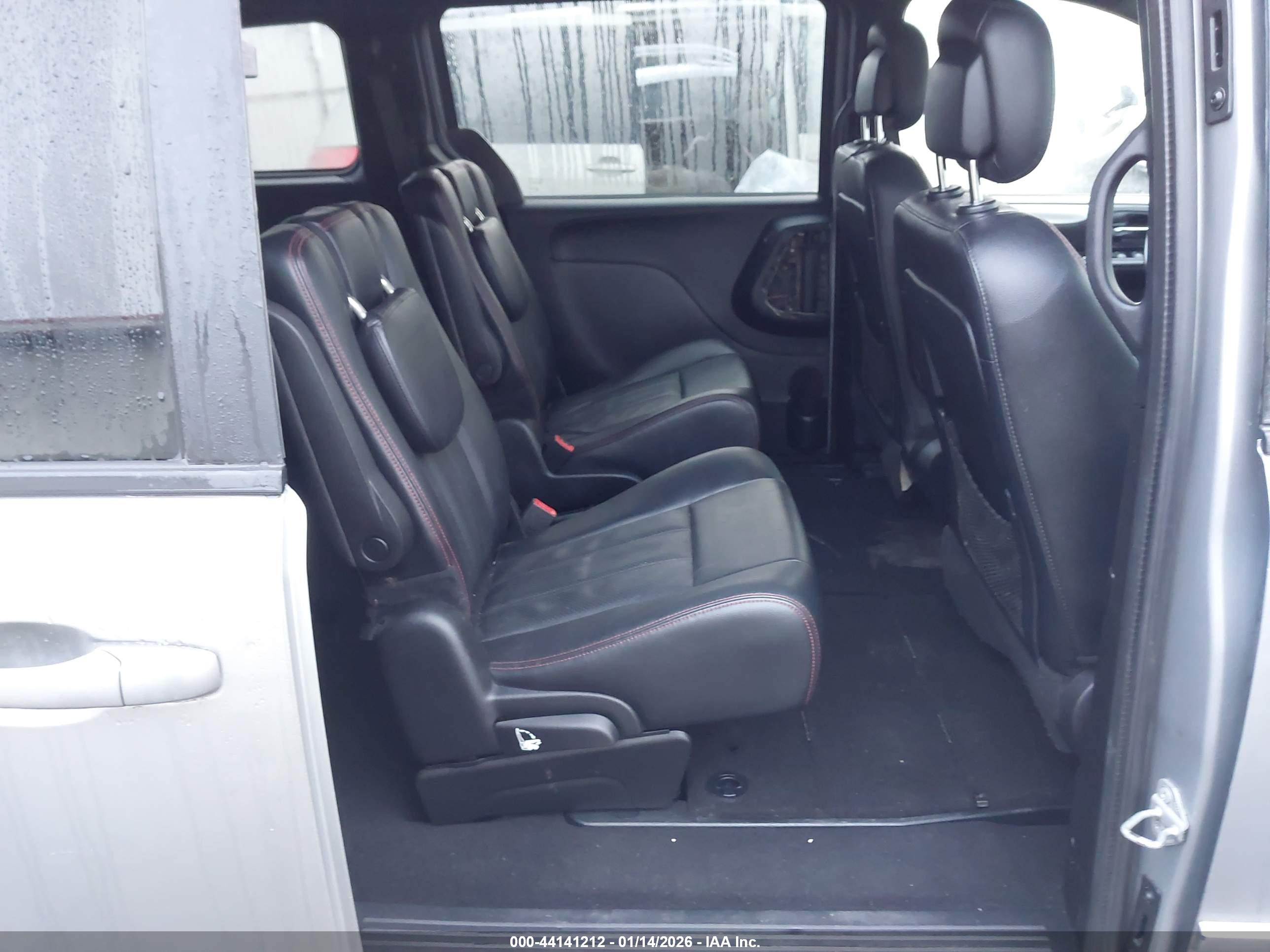 DODGE GRAND image 8