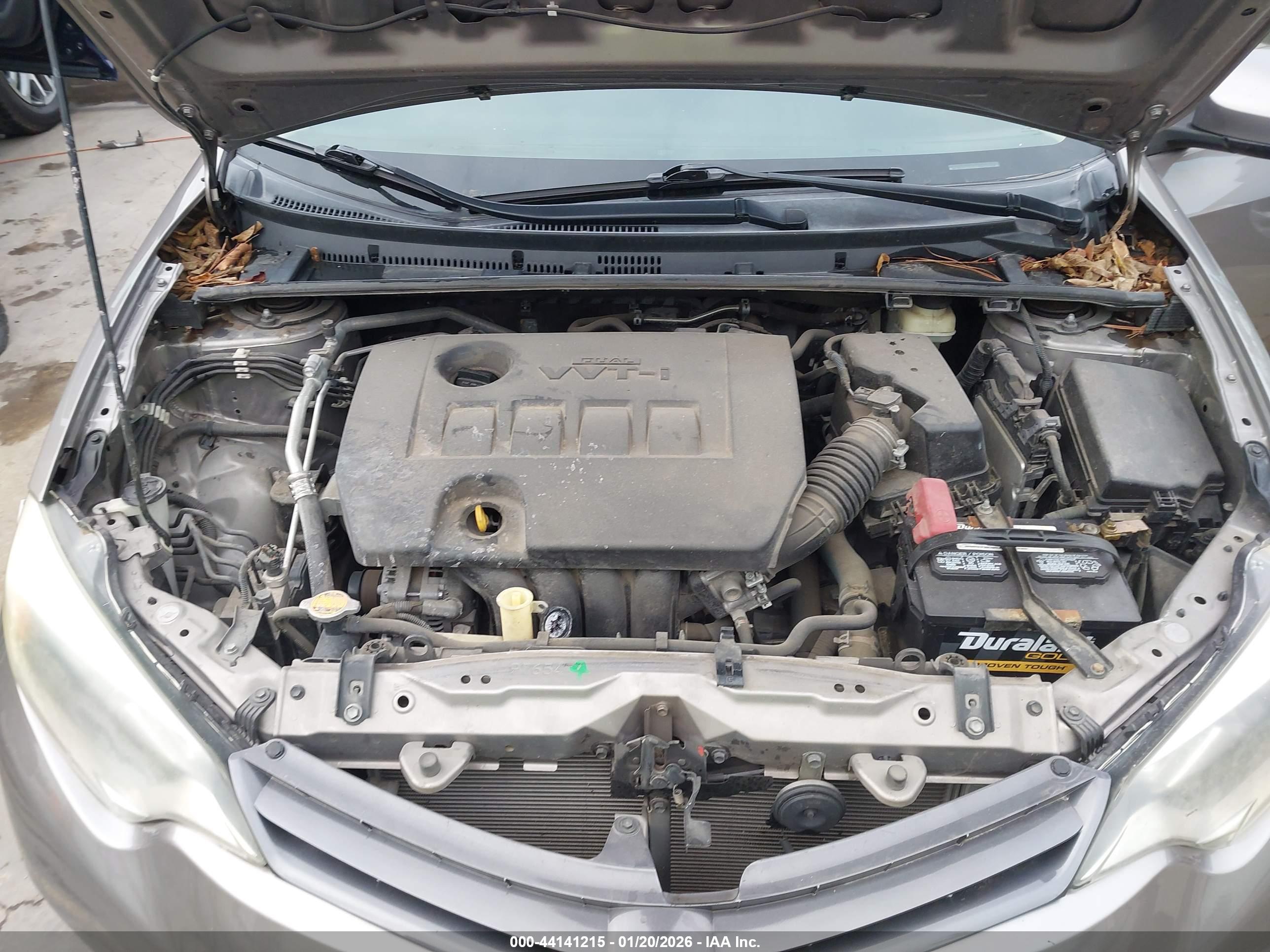 TOYOTA COROLLA image 10