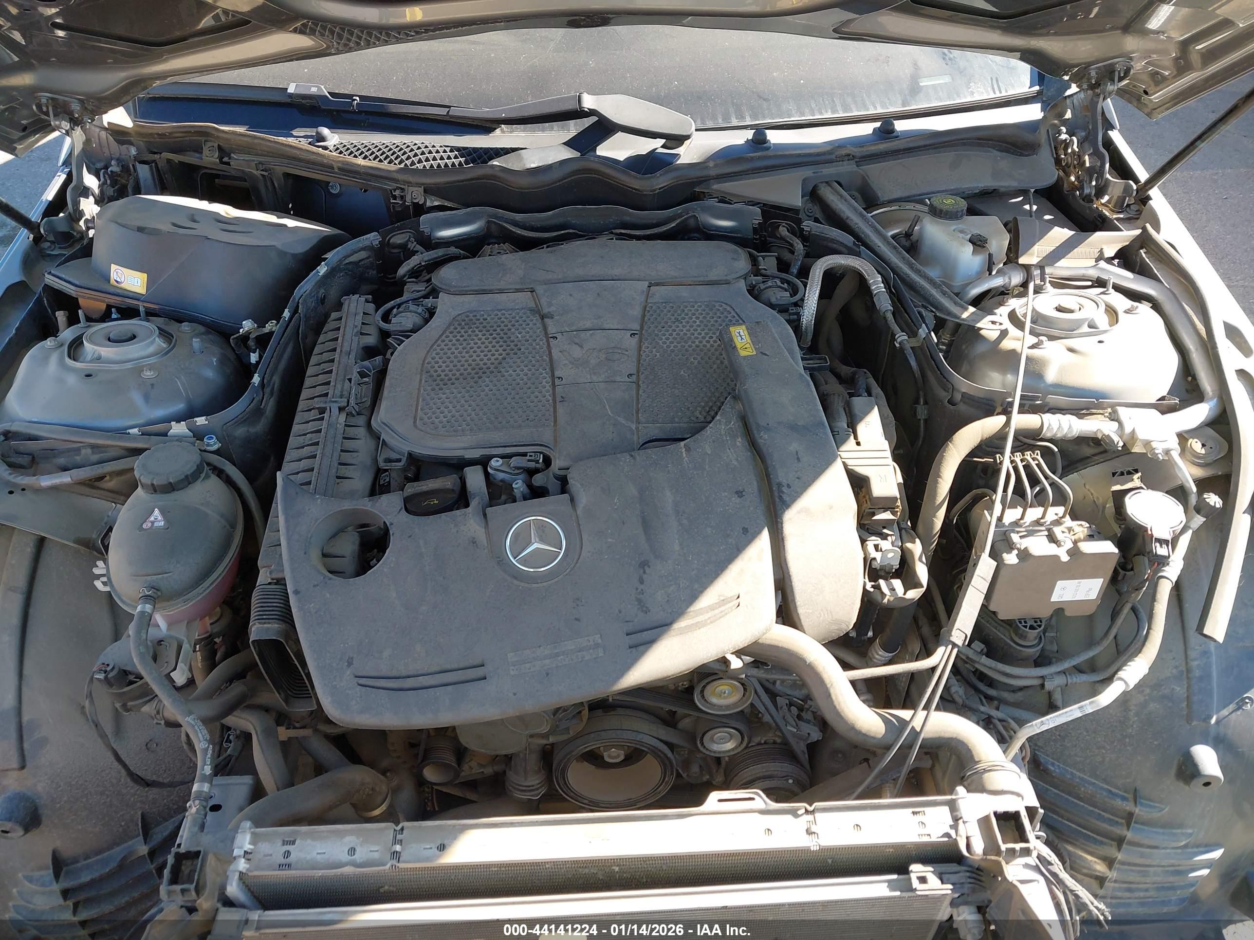 MERCEDES-BENZ E image 10