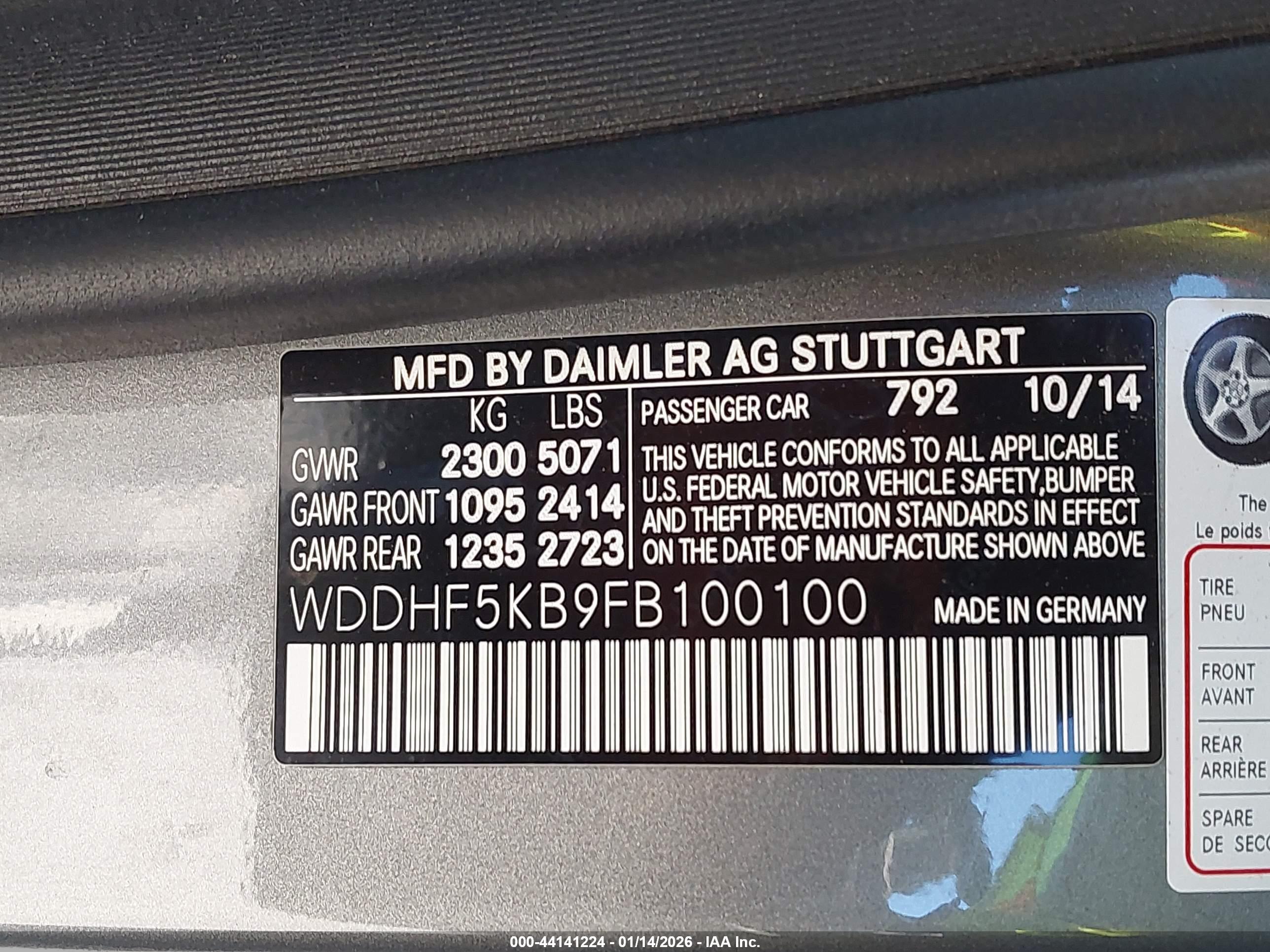 MERCEDES-BENZ E image 9