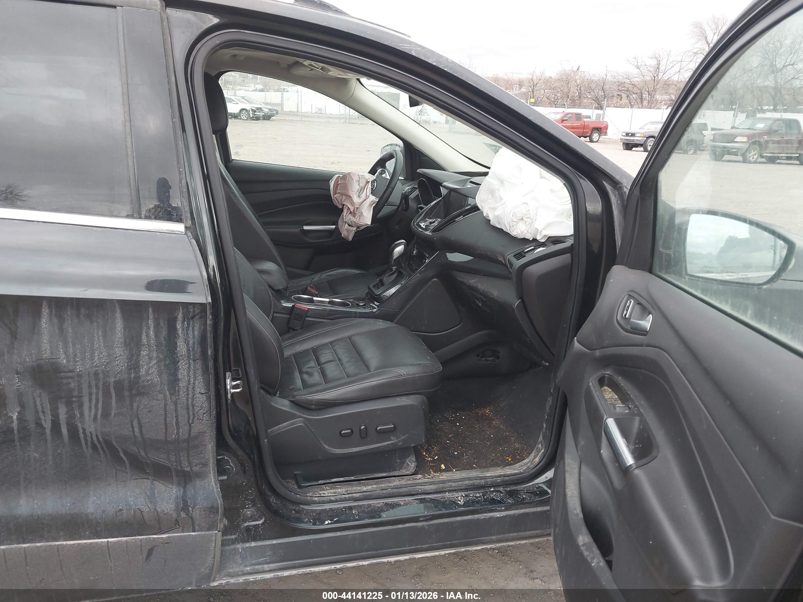 FORD ESCAPE image 5