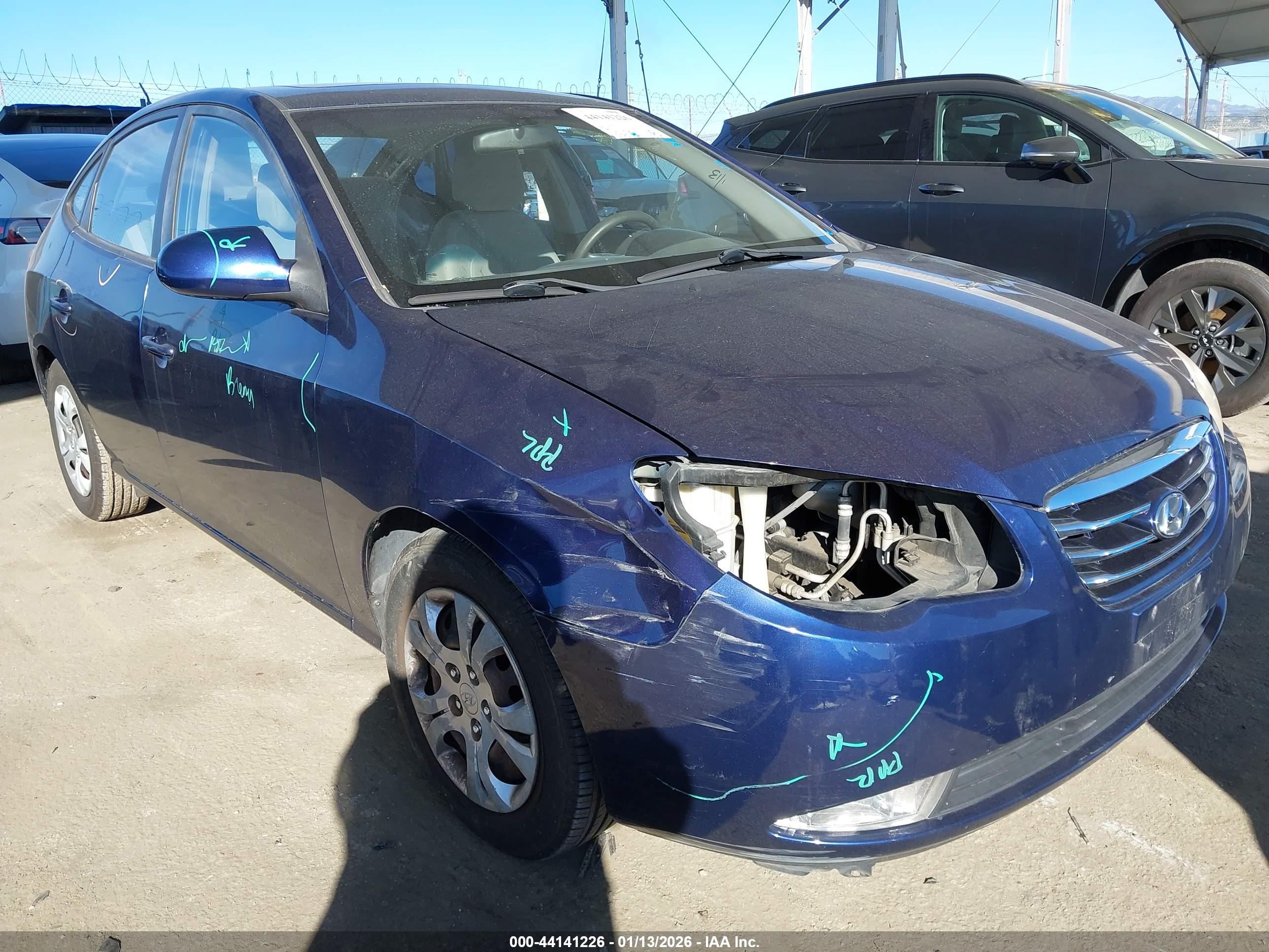 HYUNDAI ELANTRA image 6