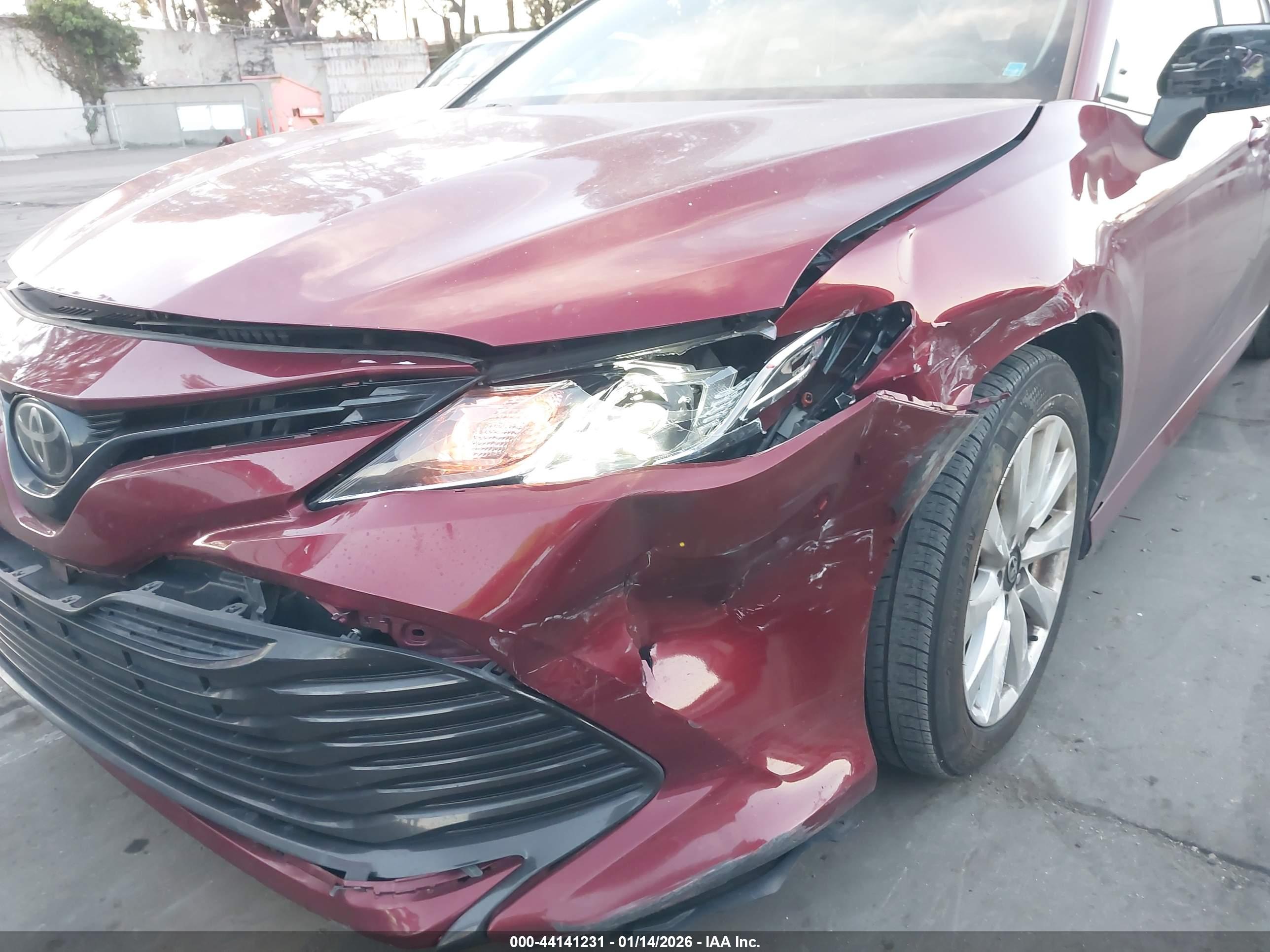 TOYOTA CAMRY image 6