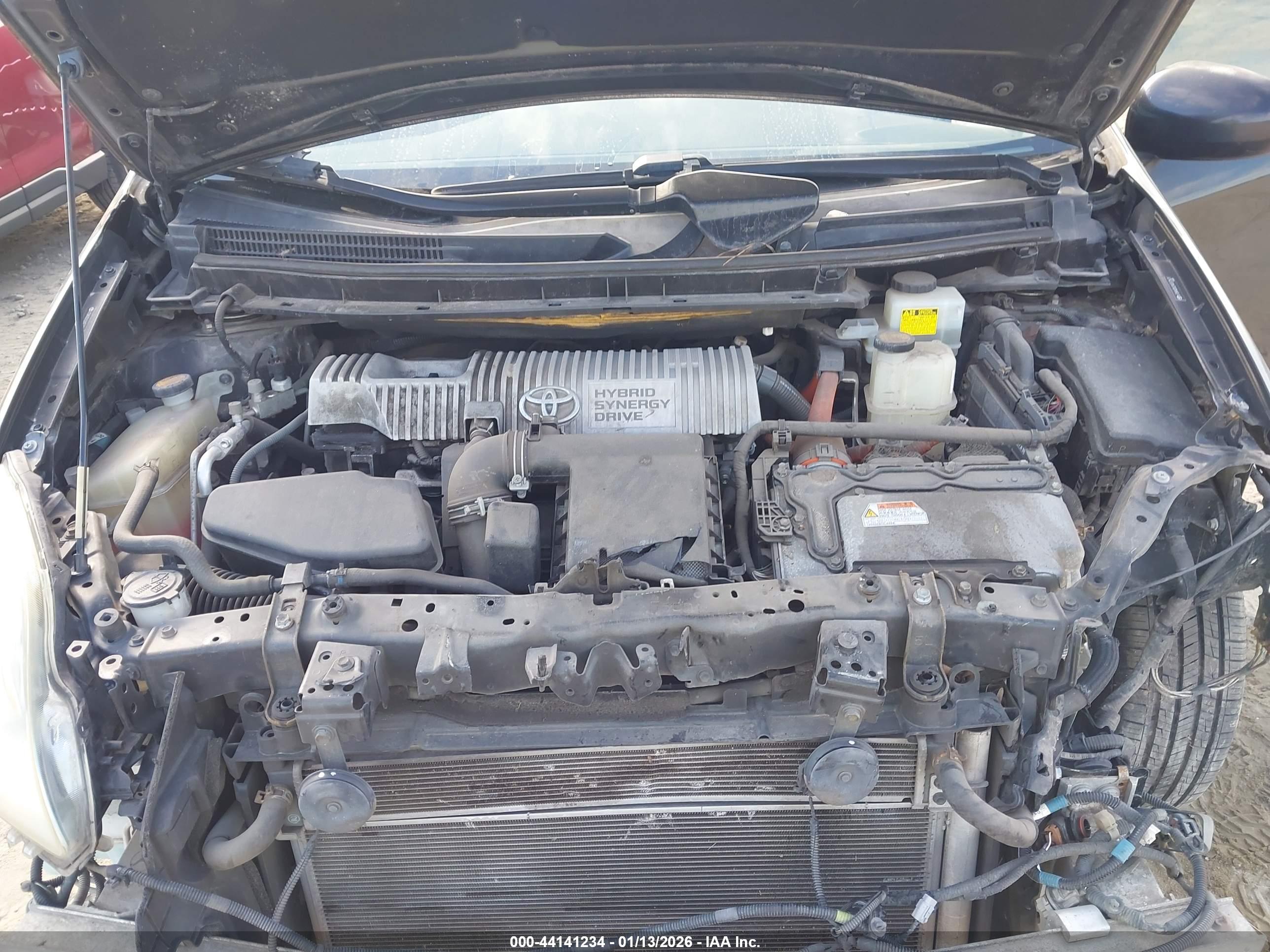 TOYOTA PRIUS image 10