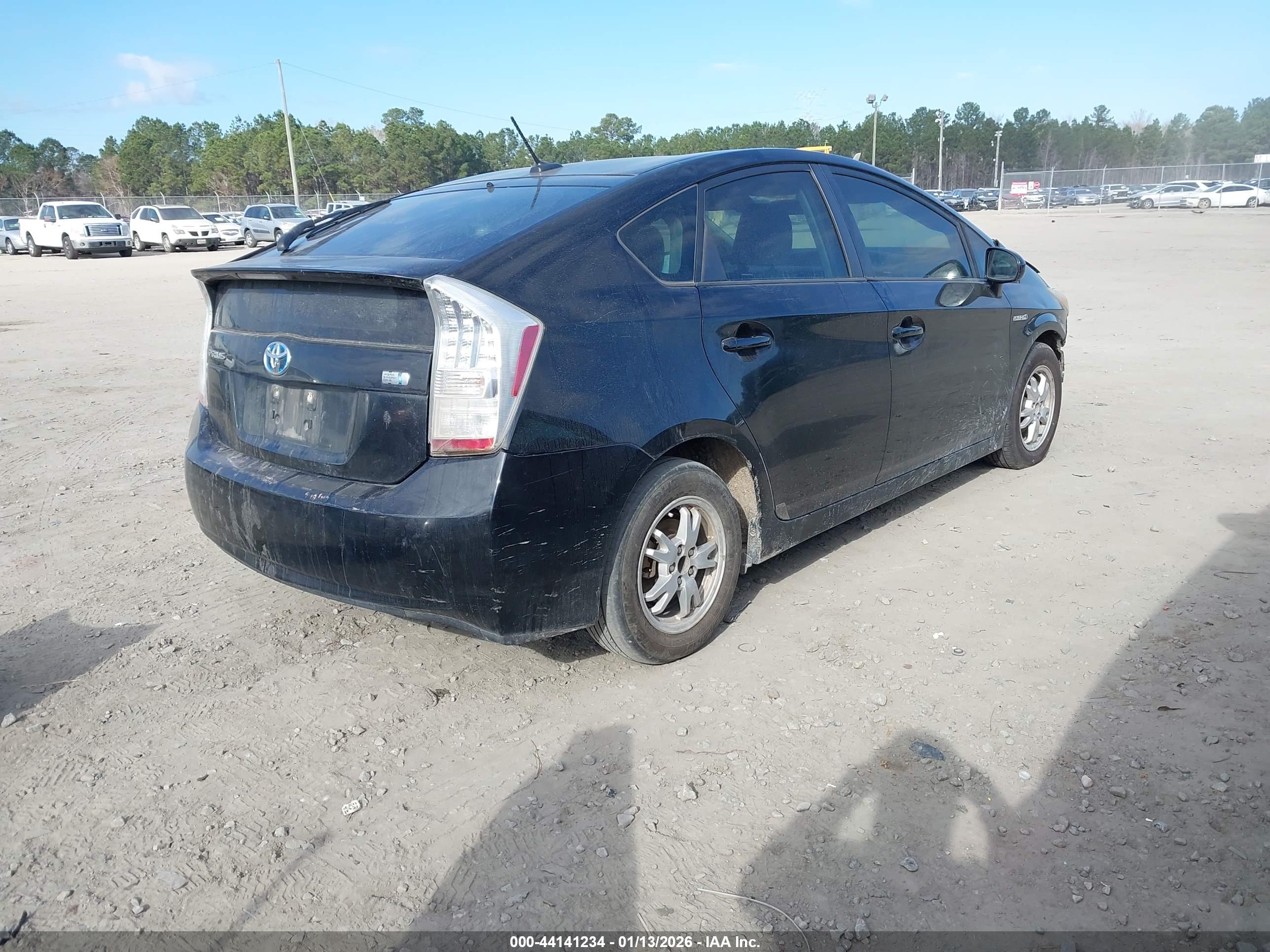 TOYOTA PRIUS image 4