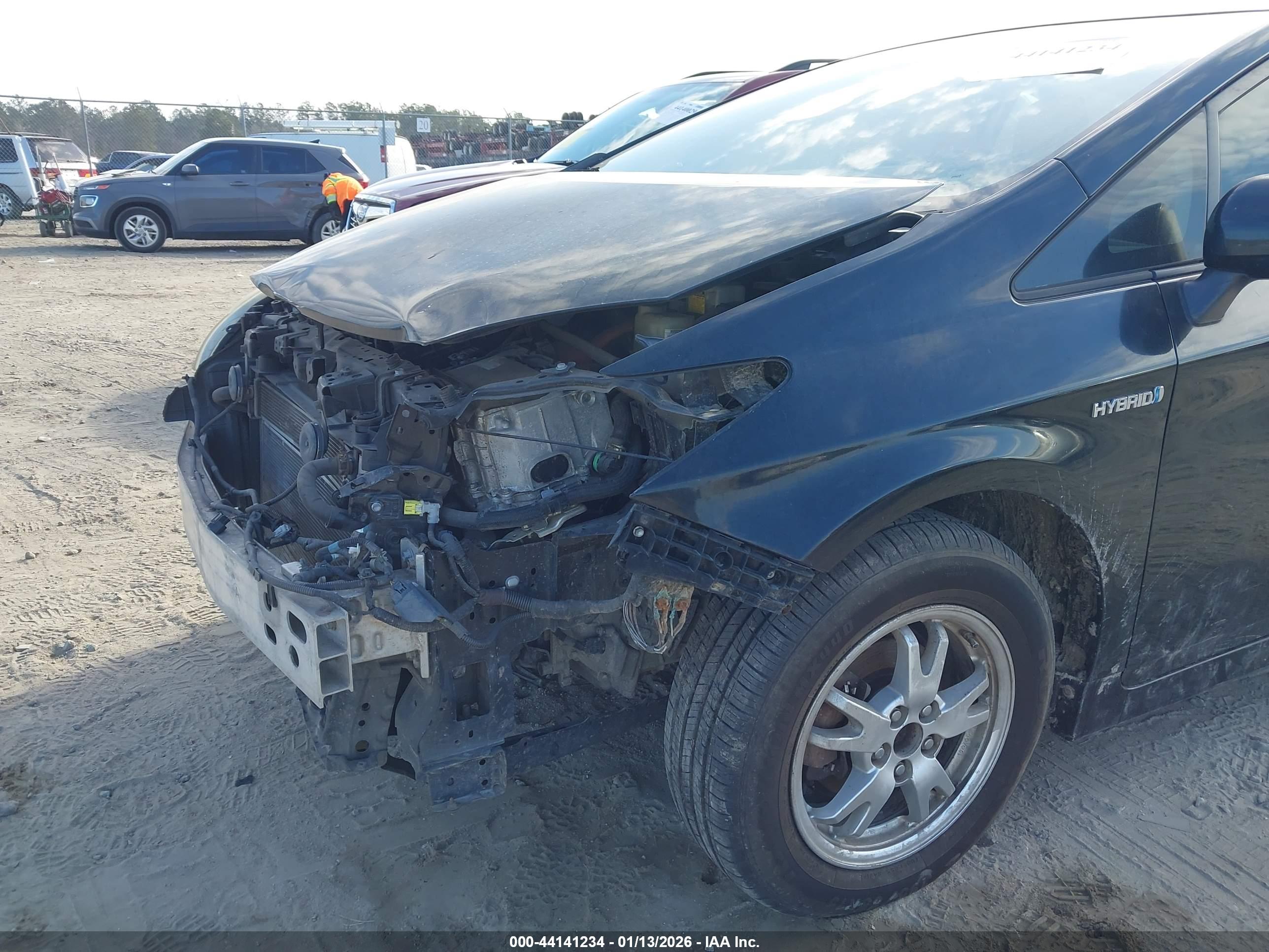 TOYOTA PRIUS image 6